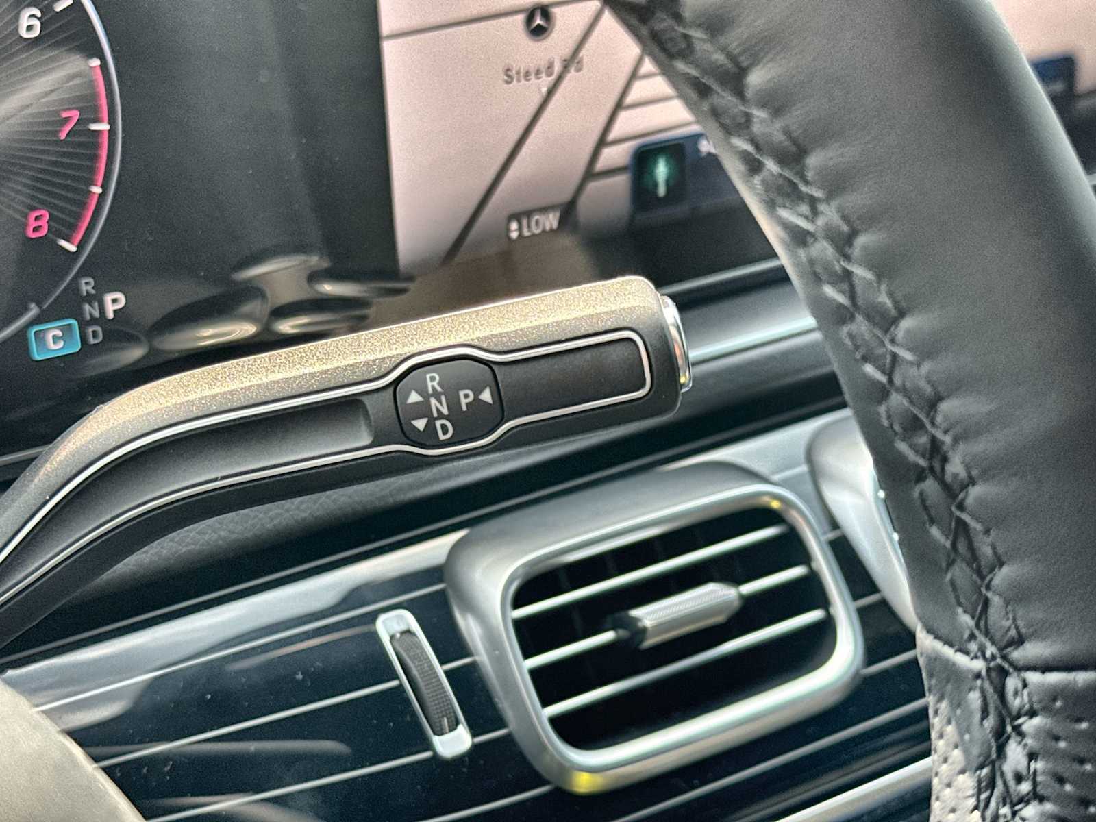 Thumbnail: 2026 Mercedes-Benz GLS - 23