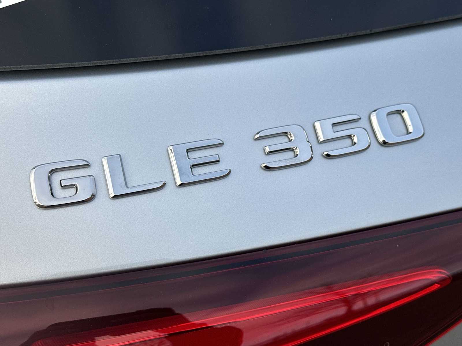 Thumbnail: 2026 Mercedes-Benz GLE - 11