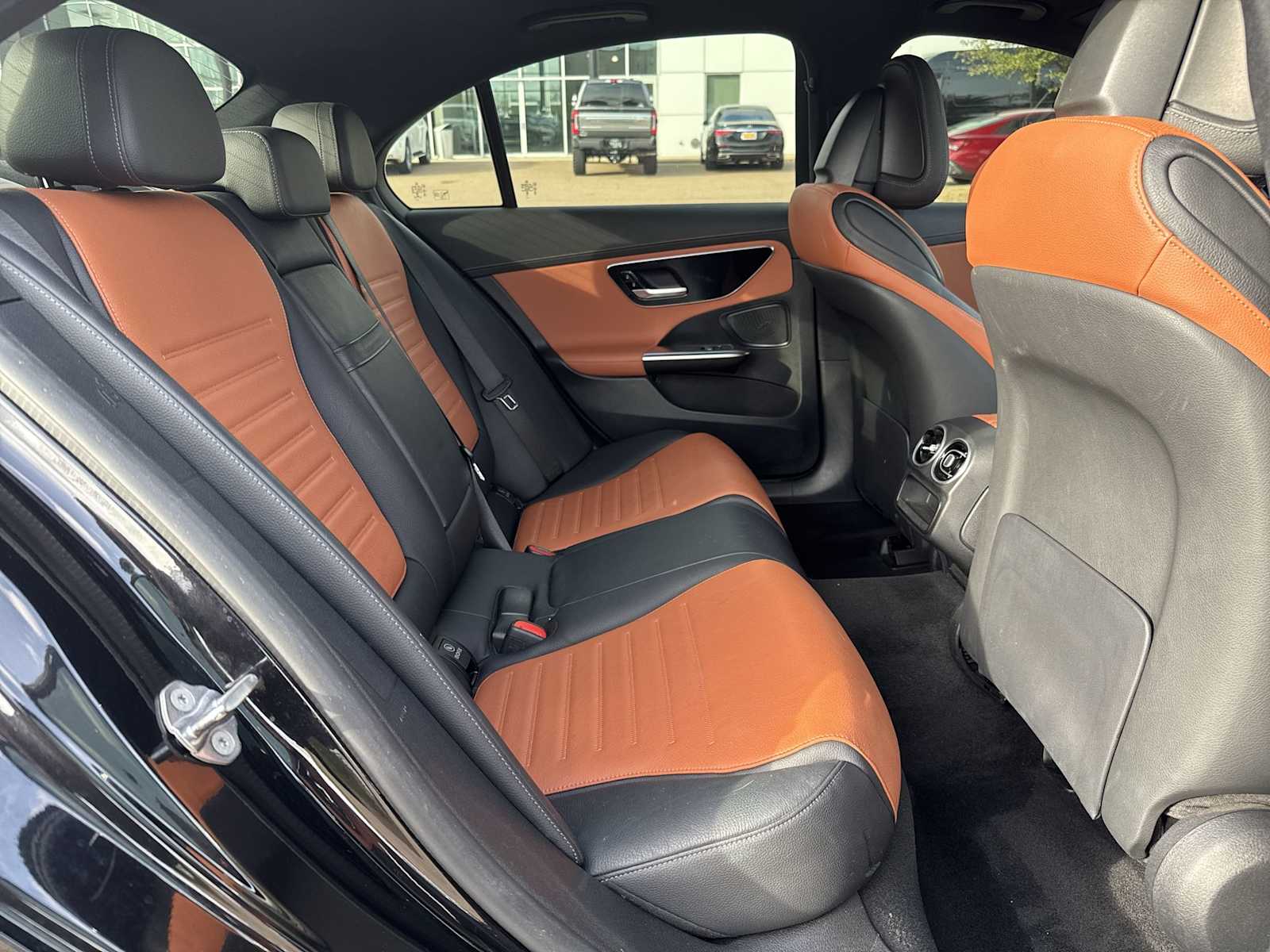 Thumbnail: 2023 Mercedes-Benz C-Class - 19