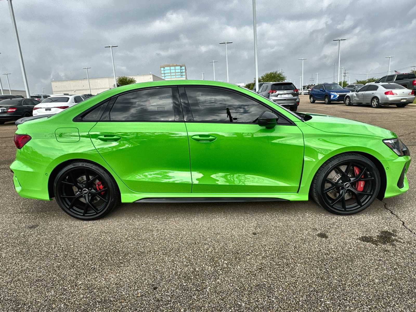 Thumbnail: 2024 Audi RS 3 - 10