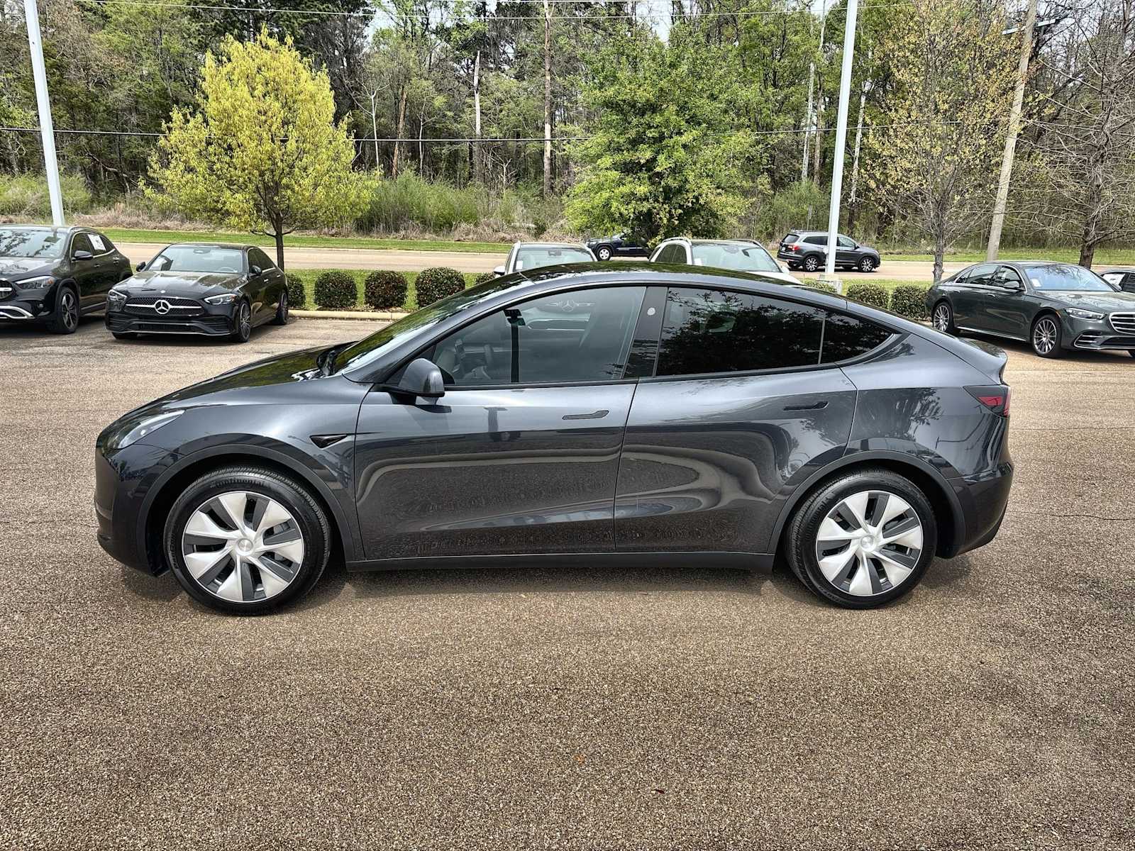 Thumbnail: 2024 Tesla Model Y - 5