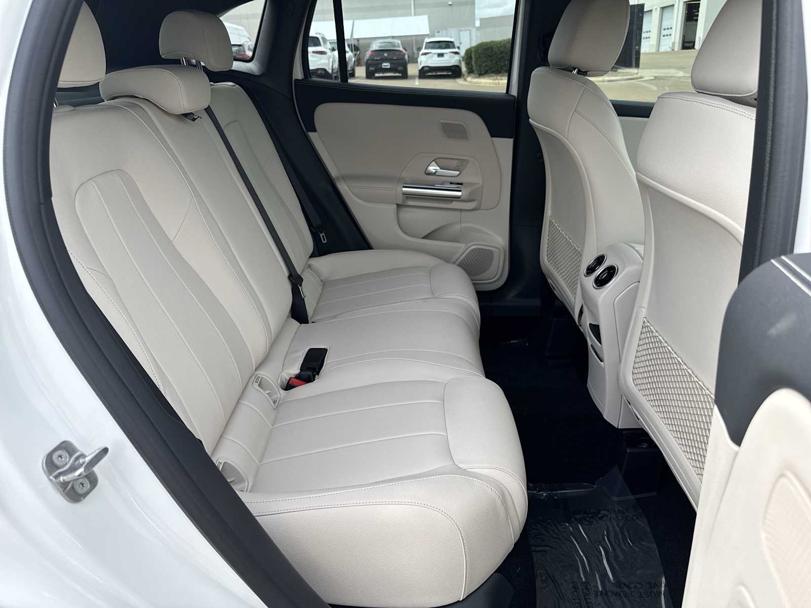 Thumbnail: 2026 Mercedes-Benz GLA - 19