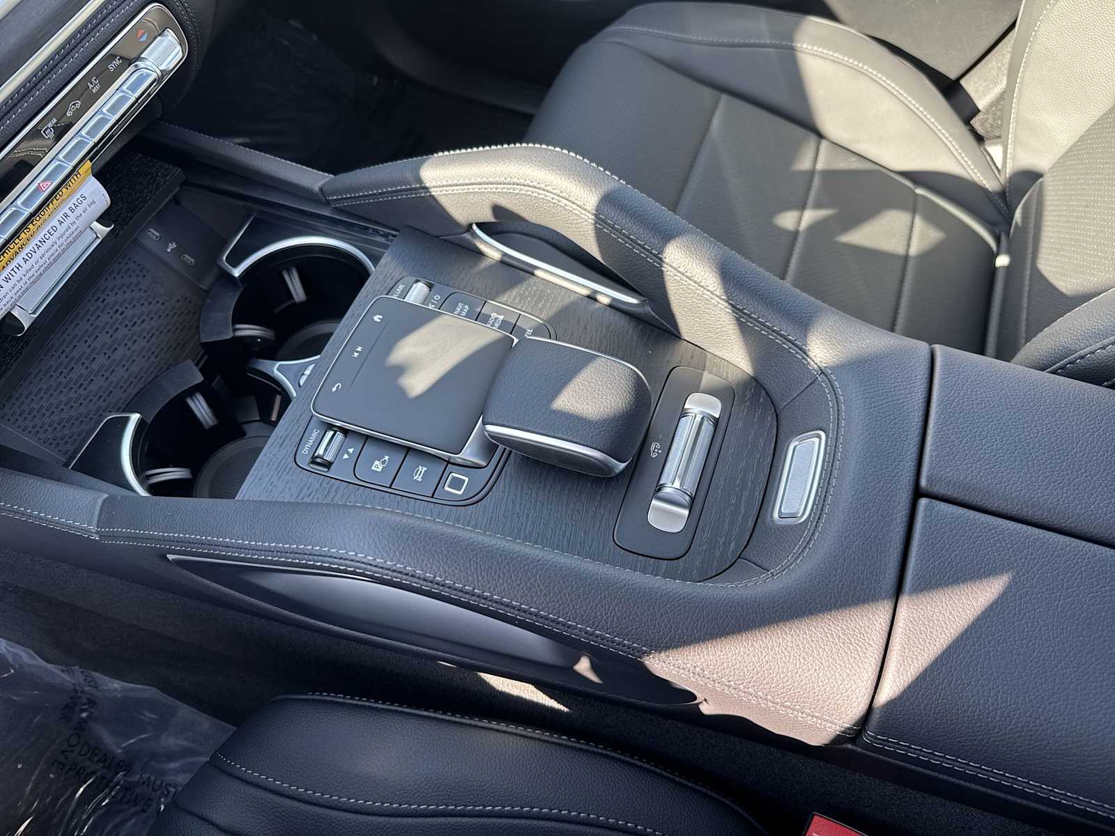 Thumbnail: 2026 Mercedes-Benz GLE - 22