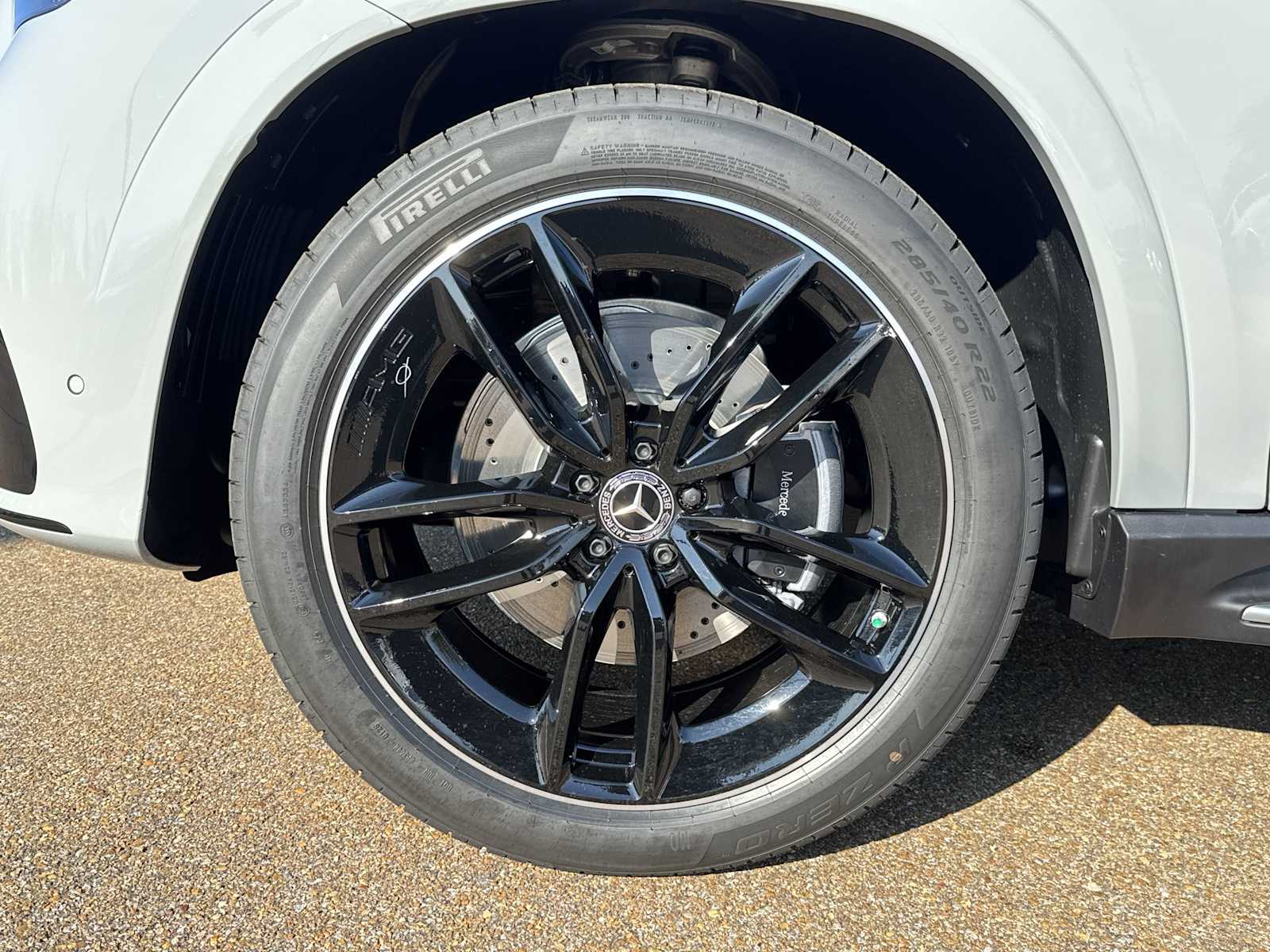 Thumbnail: 2026 Mercedes-Benz GLE - 12