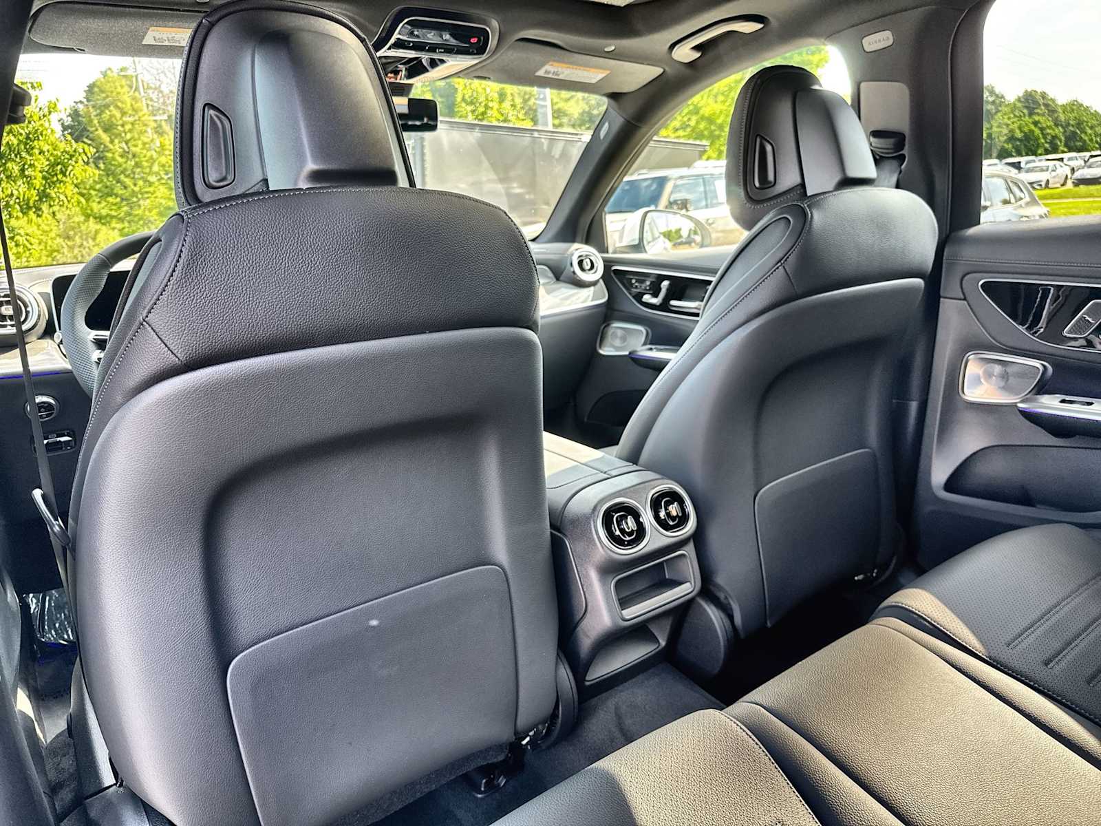 Thumbnail: 2026 Mercedes-Benz GLC - 18