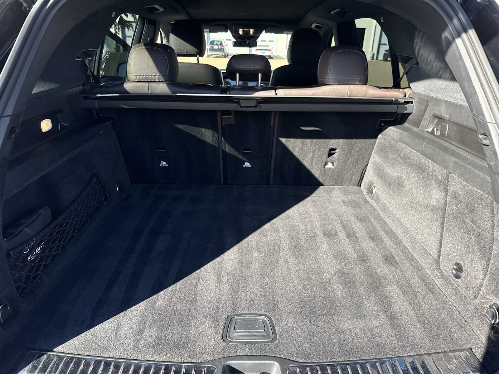 Thumbnail: 2023 Mercedes-Benz GLE - 26