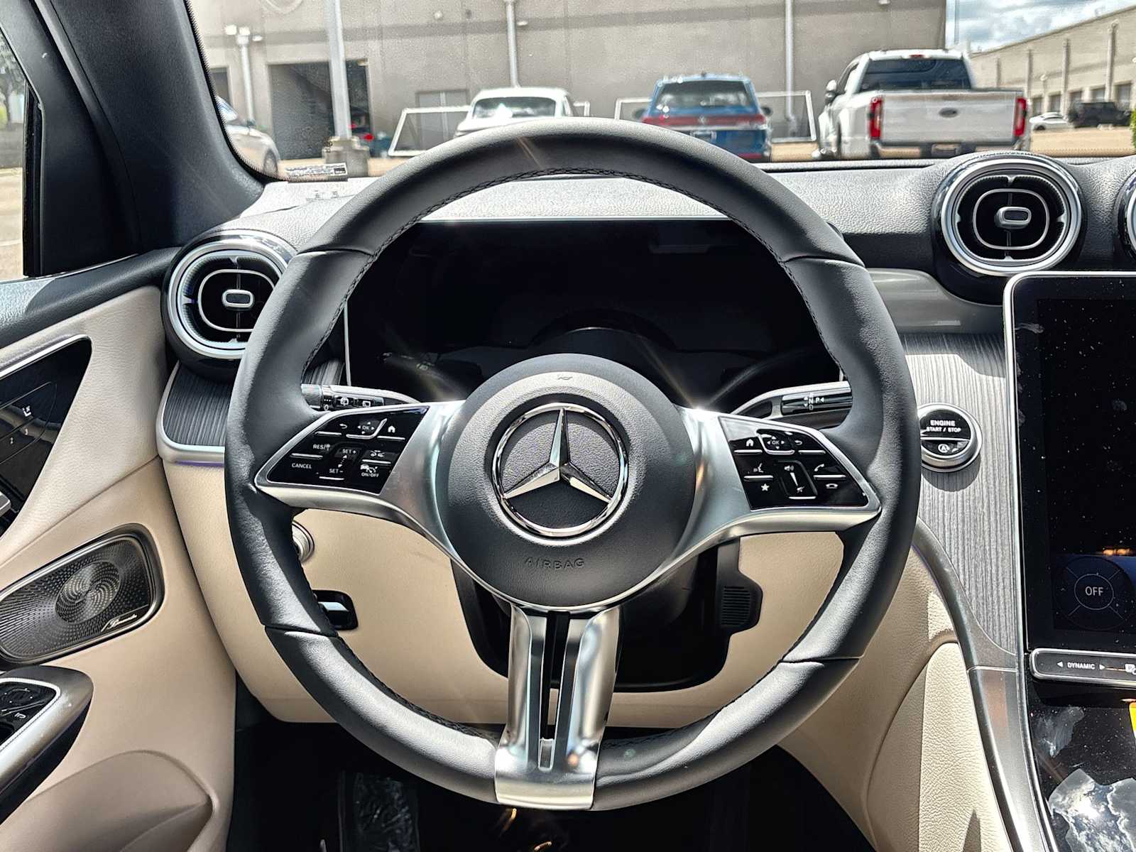 Thumbnail: 2026 Mercedes-Benz GLC - 21