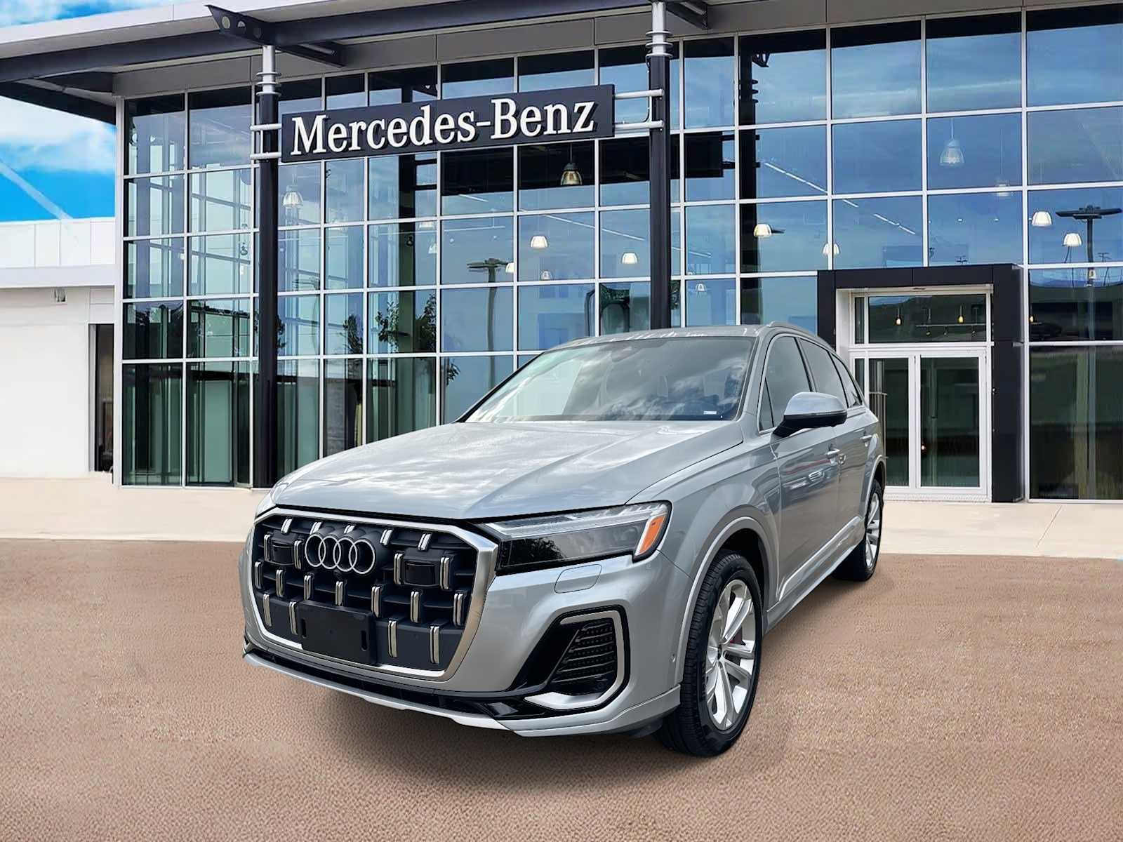 Thumbnail: 2025 Audi Q7 - 1