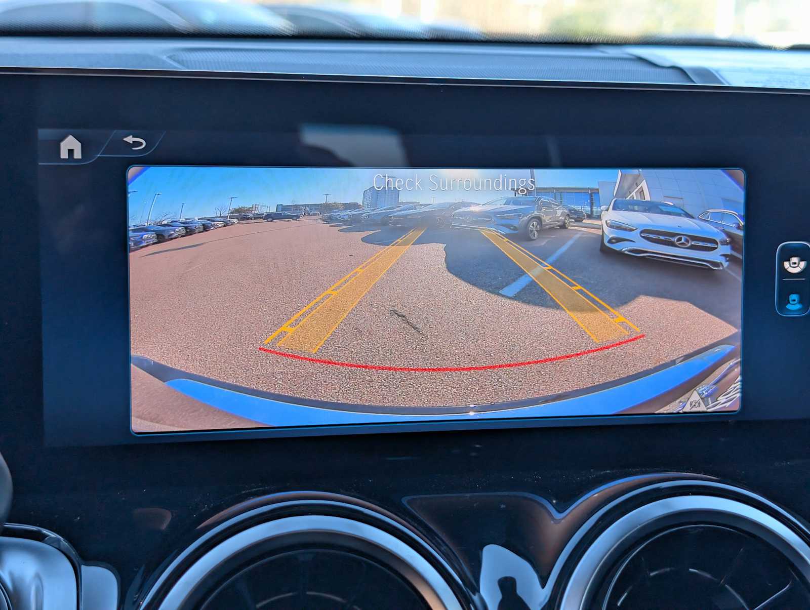 Thumbnail: 2026 Mercedes-Benz GLB - 13