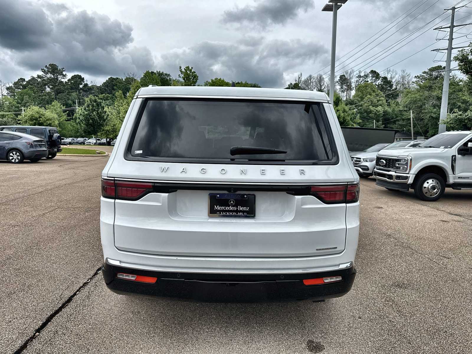 Thumbnail: 2024 Jeep Wagoneer - 7