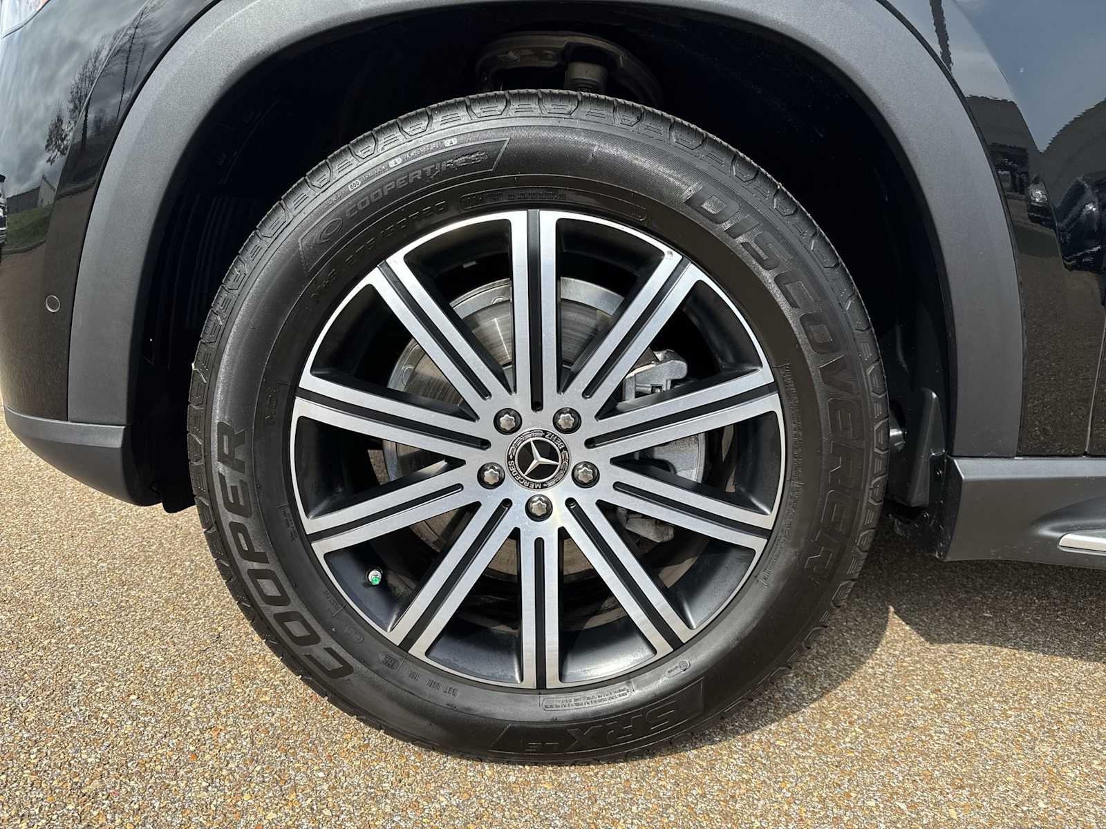 Thumbnail: 2026 Mercedes-Benz GLE - 11