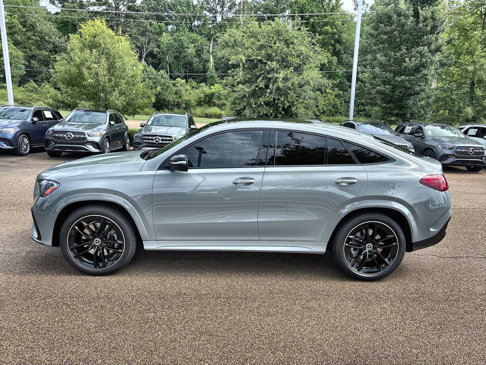 Thumbnail: 2026 Mercedes-Benz GLE - 5