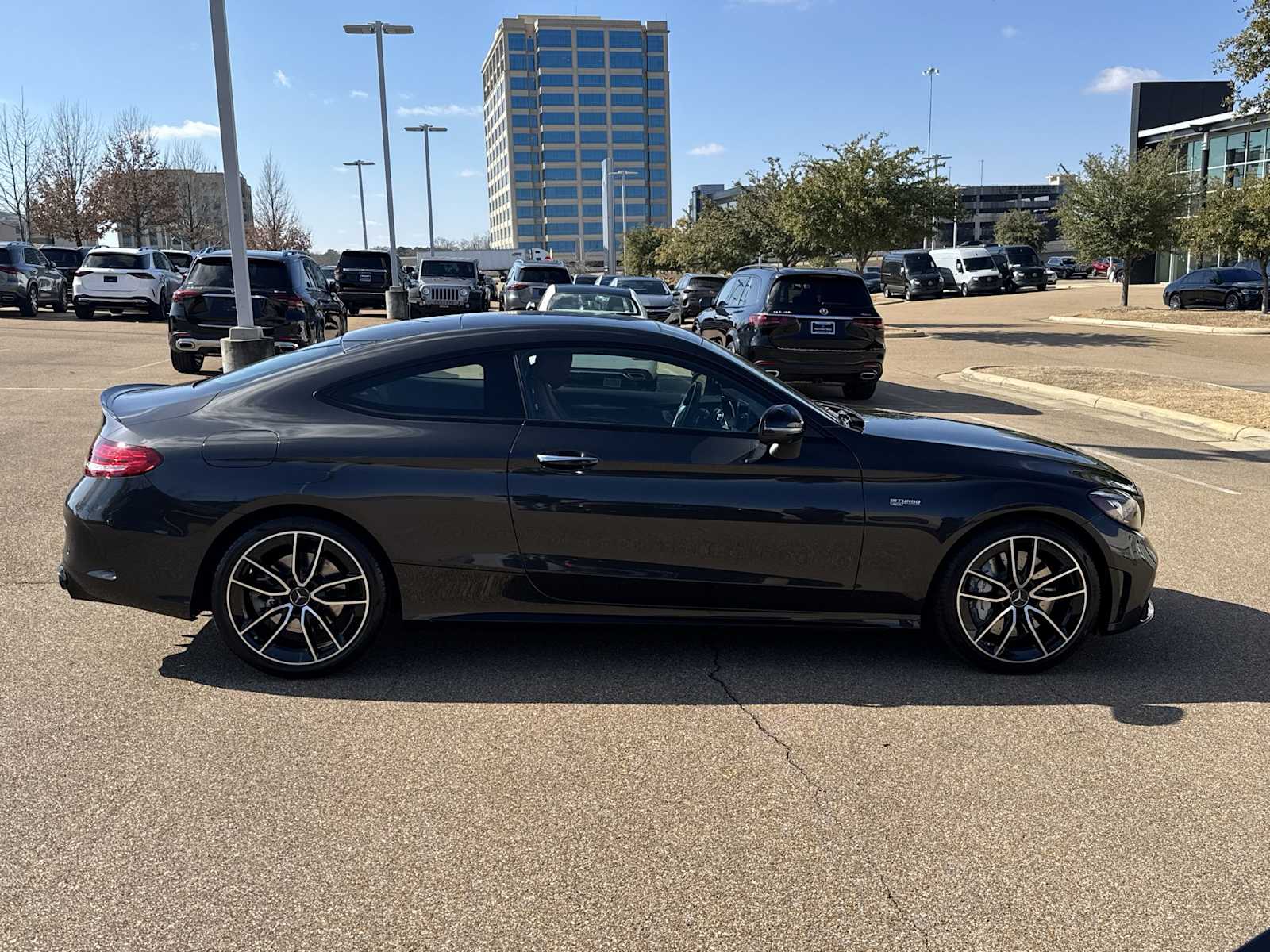 Thumbnail: 2022 Mercedes-Benz C-Class - 15