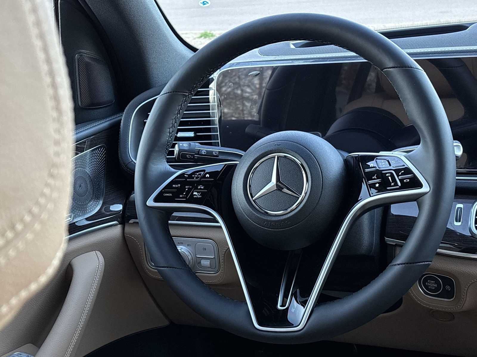 Thumbnail: 2026 Mercedes-Benz GLE - 21