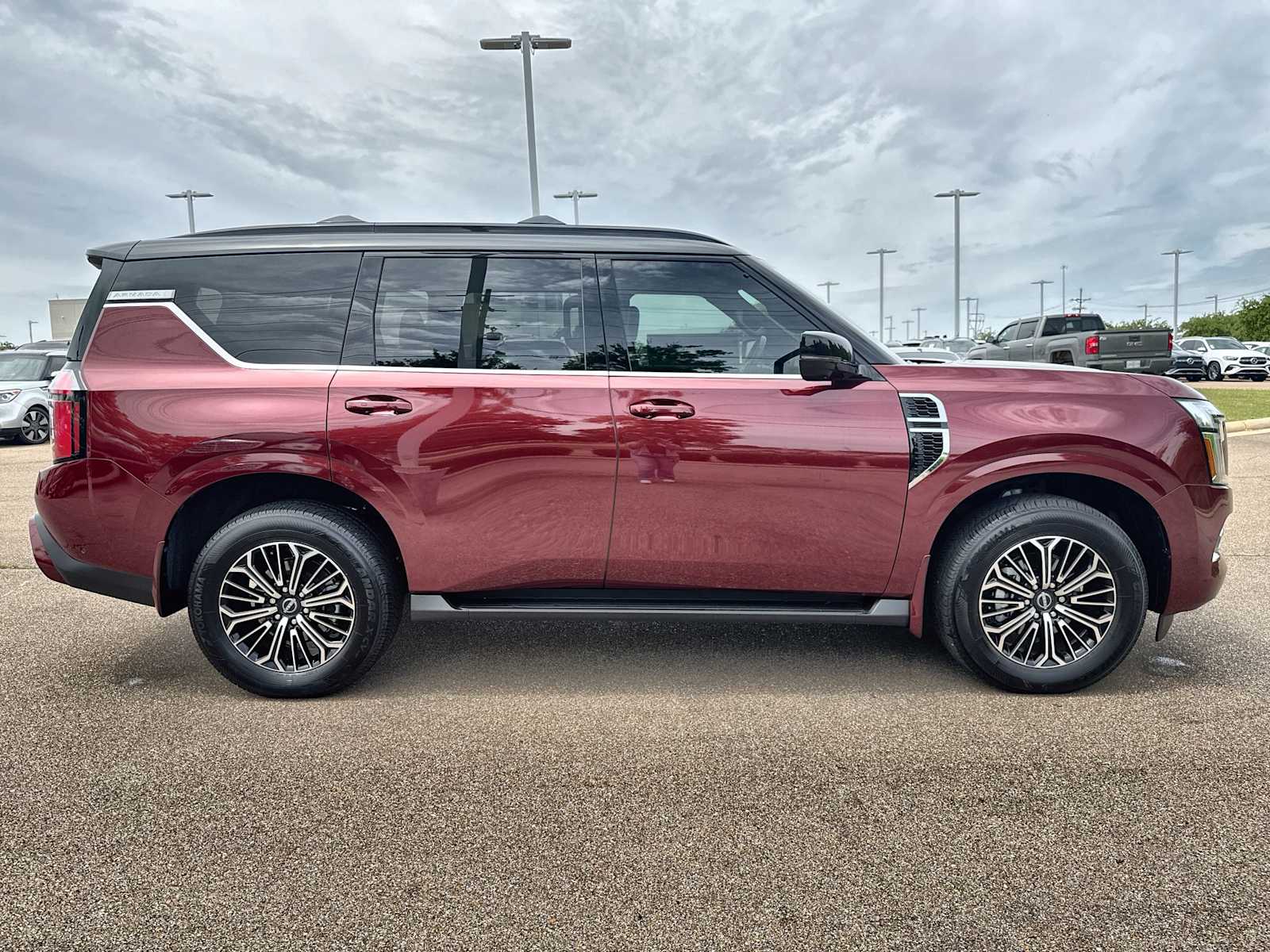 Thumbnail: 2025 Nissan Armada - 10