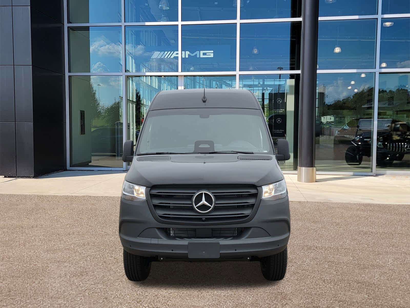 Thumbnail: 2026 Mercedes-Benz Sprinter - 3