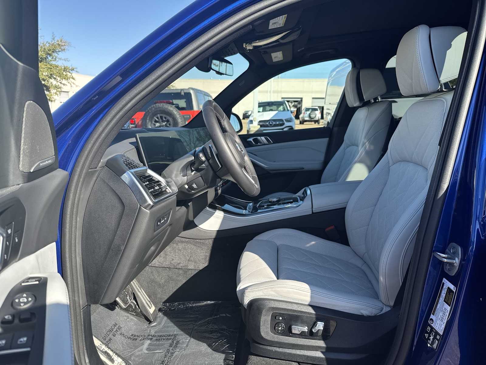 Thumbnail: 2026 BMW X5 - 2