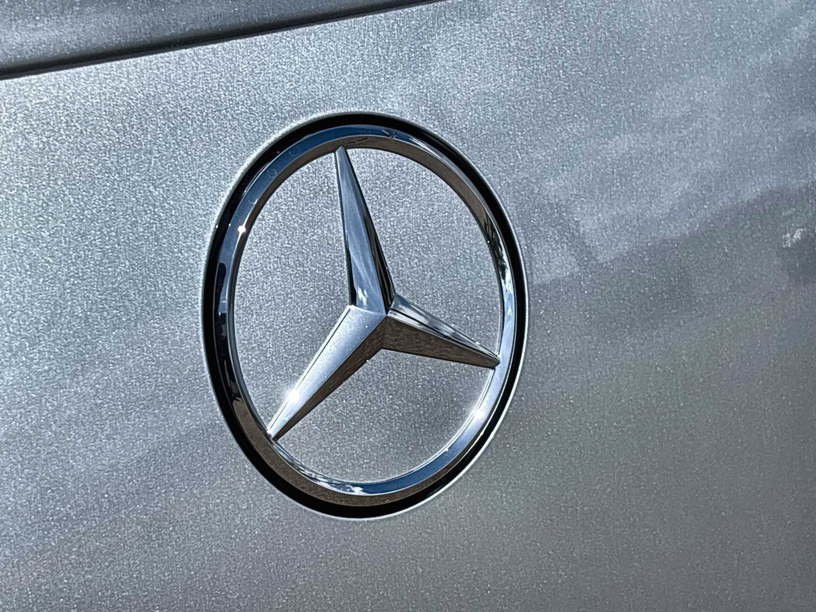 Thumbnail: 2026 Mercedes-Benz GLE - 16