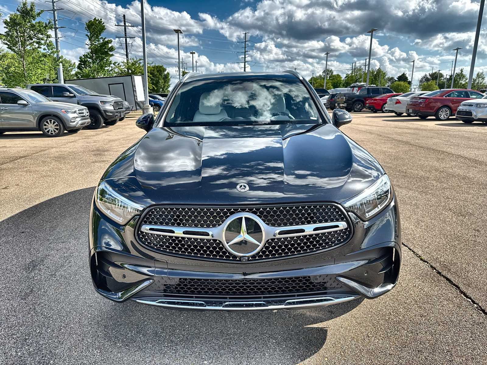 Thumbnail: 2026 Mercedes-Benz GLC - 12