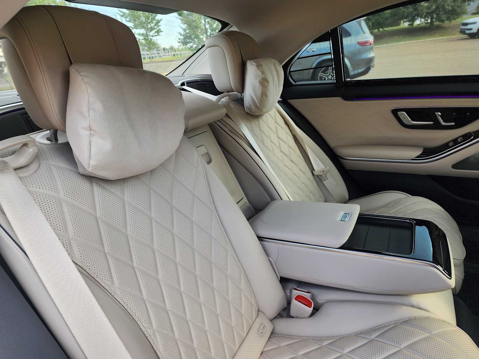 Thumbnail: 2025 Mercedes-Benz S-Class - 22