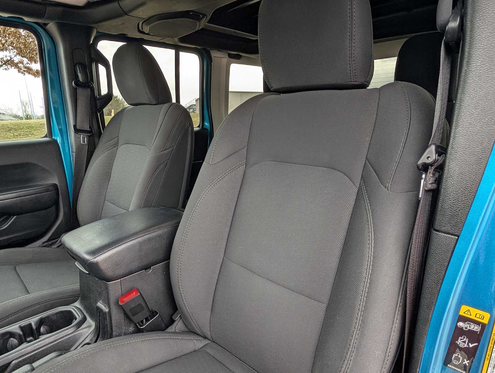 Thumbnail: 2020 Jeep Wrangler - 23