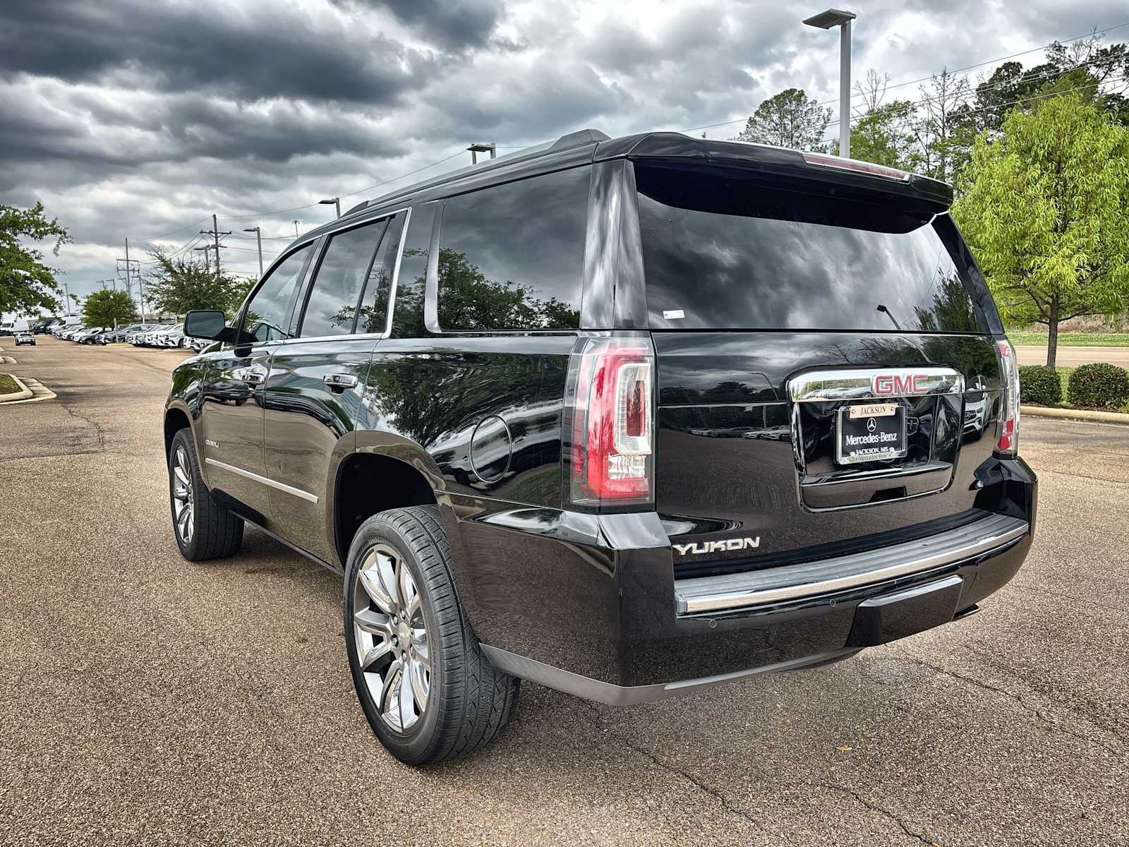 Thumbnail: 2019 GMC Yukon - 6