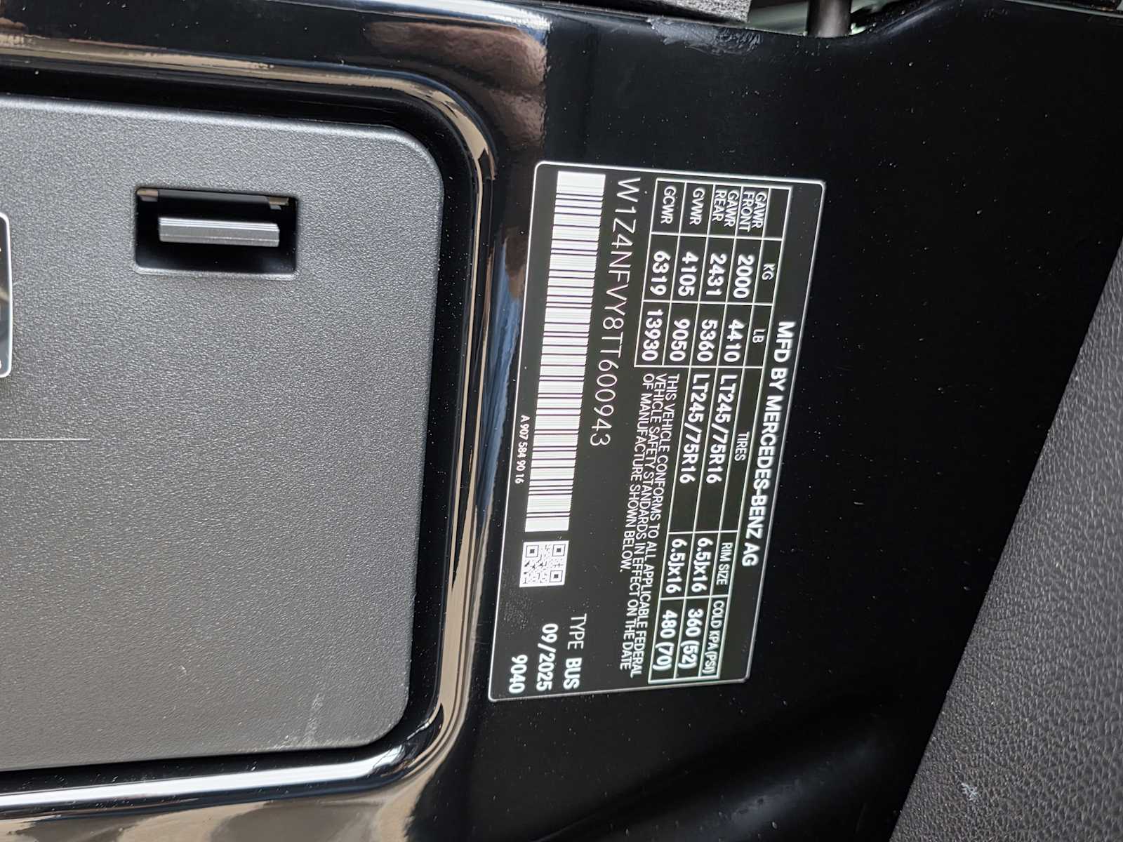 Thumbnail: 2026 Mercedes-Benz Sprinter - 25