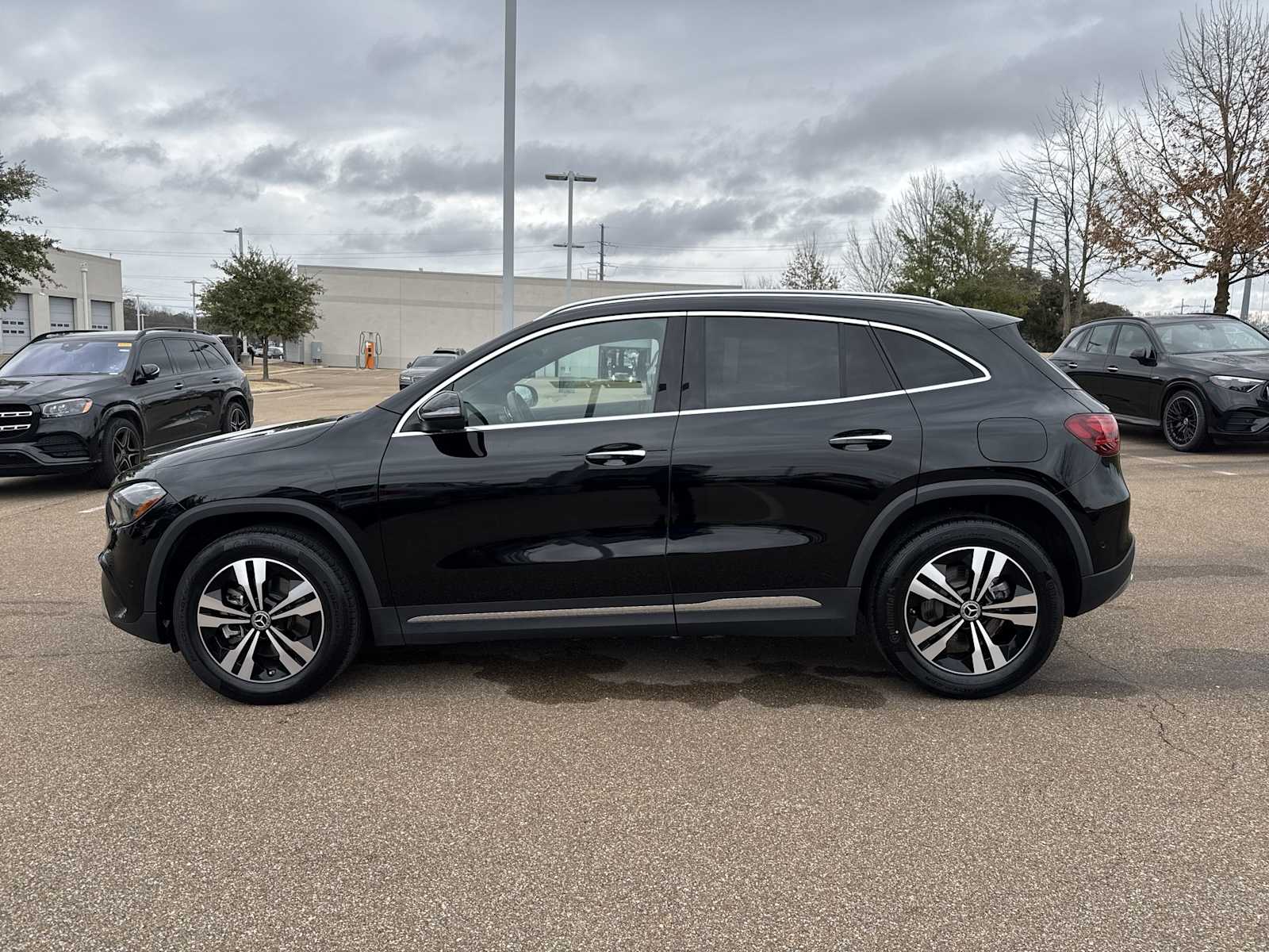 Thumbnail: 2025 Mercedes-Benz GLA - 3