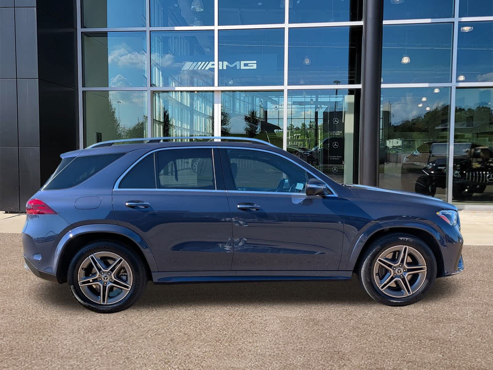 Thumbnail: 2024 Mercedes-Benz GLE - 4