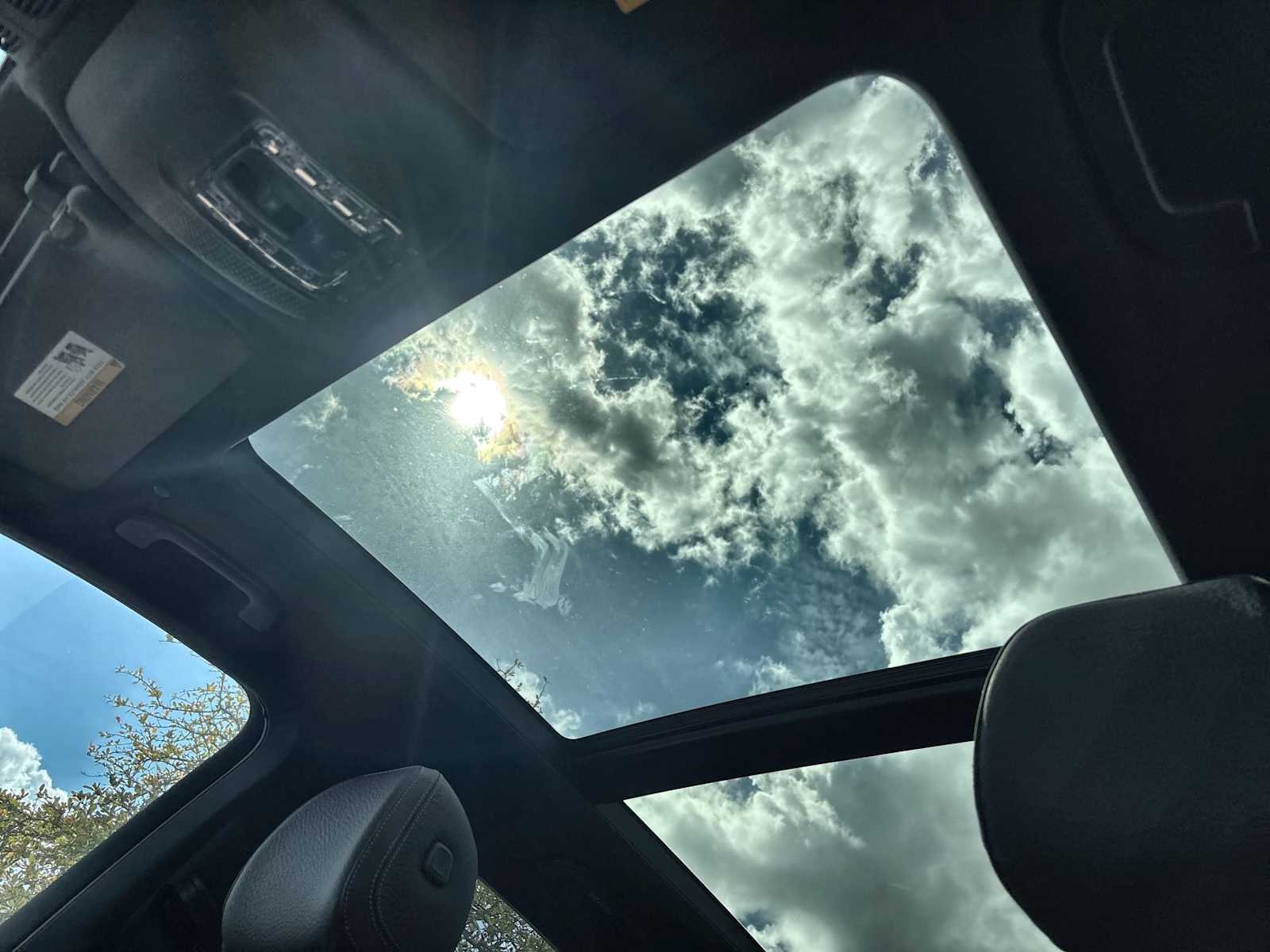 Thumbnail: 2026 Mercedes-Benz GLE - 28