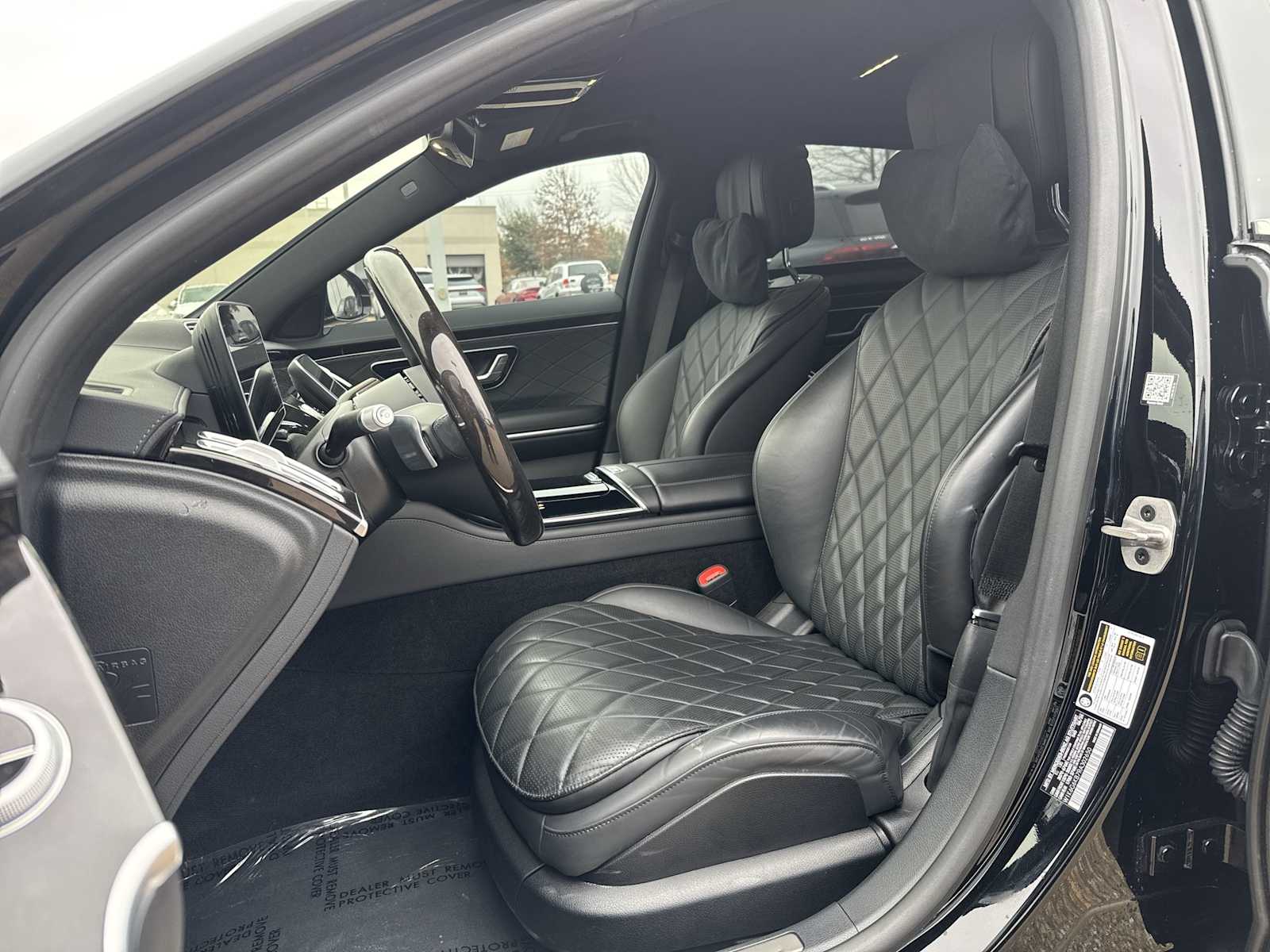 Thumbnail: 2024 Mercedes-Benz S-Class - 15