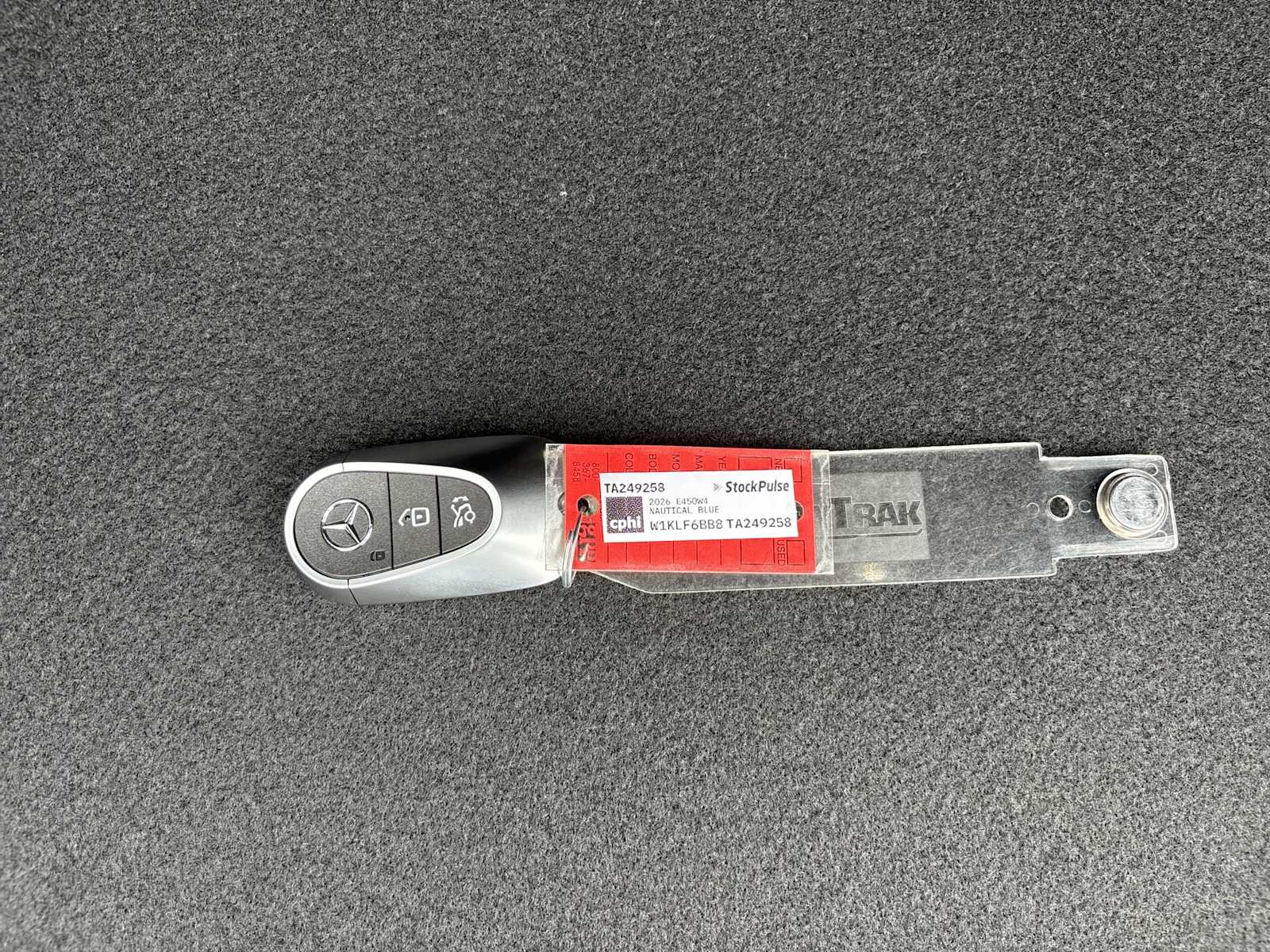 Thumbnail: 2026 Mercedes-Benz E-Class - 27