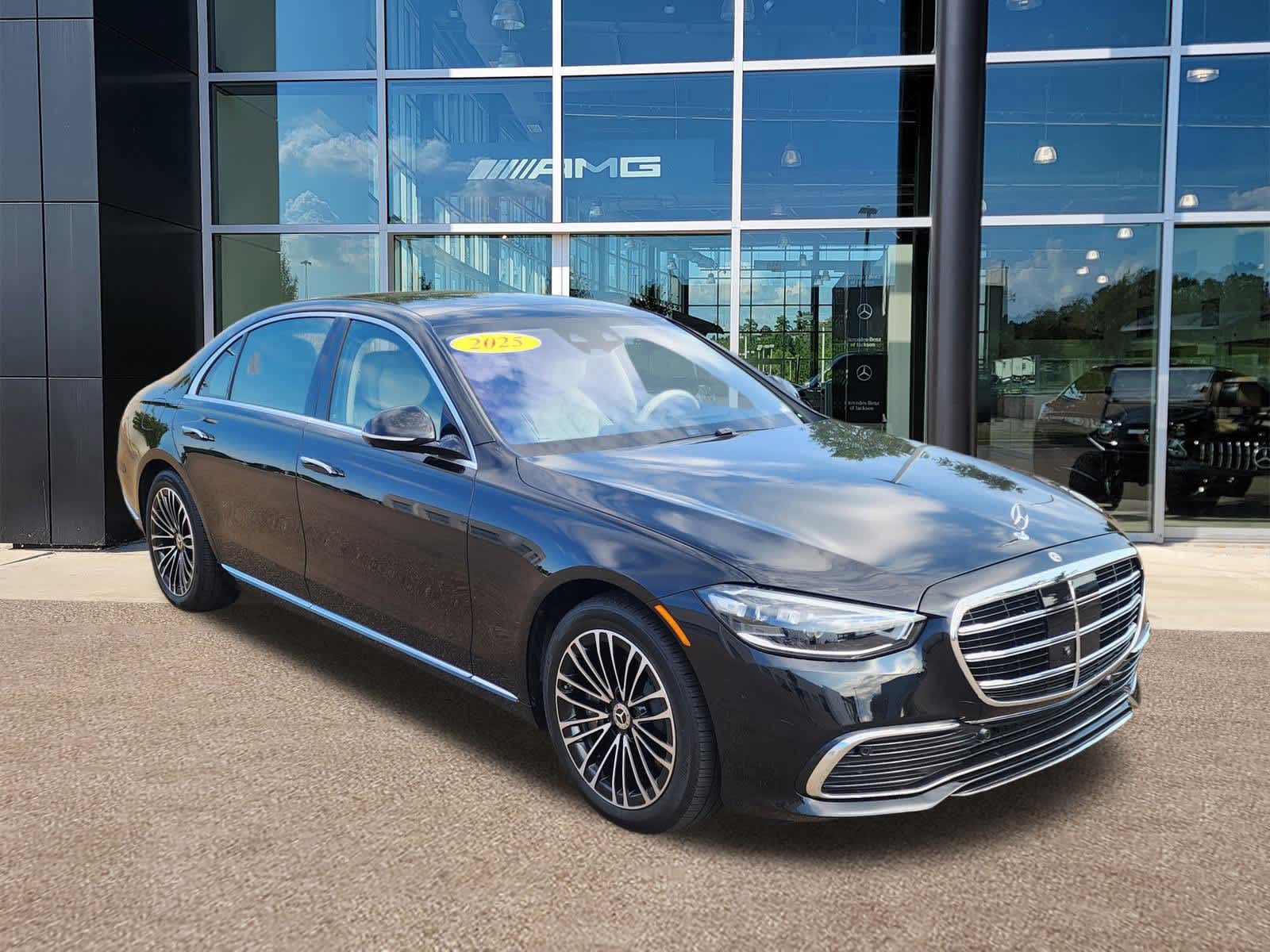 Thumbnail: 2025 Mercedes-Benz S-Class - 23