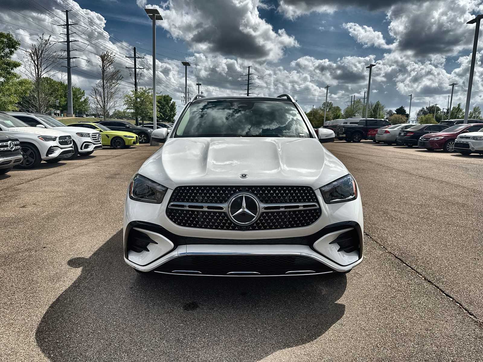 Thumbnail: 2026 Mercedes-Benz GLE - 12