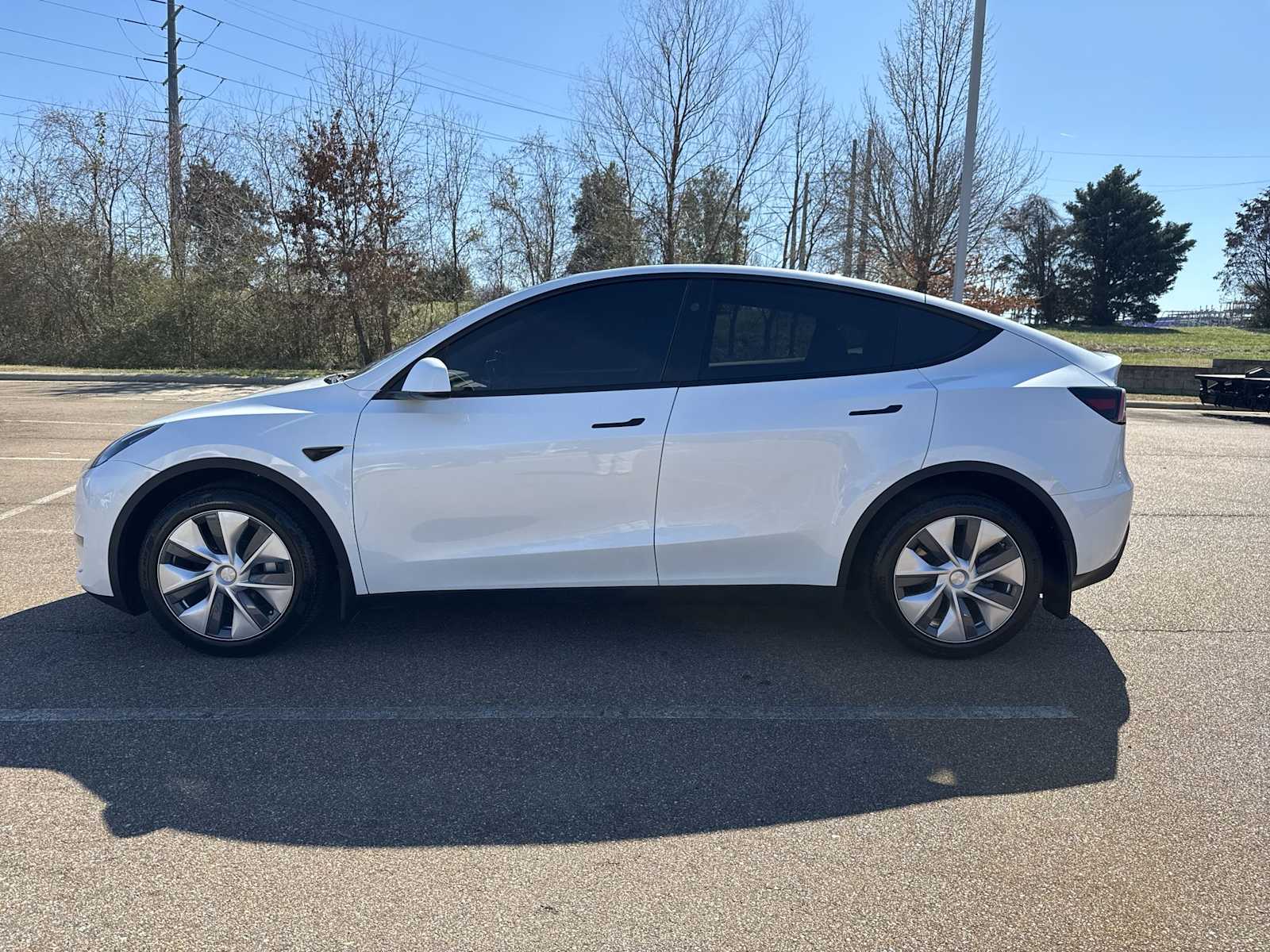 Thumbnail: 2024 Tesla Model Y - 3