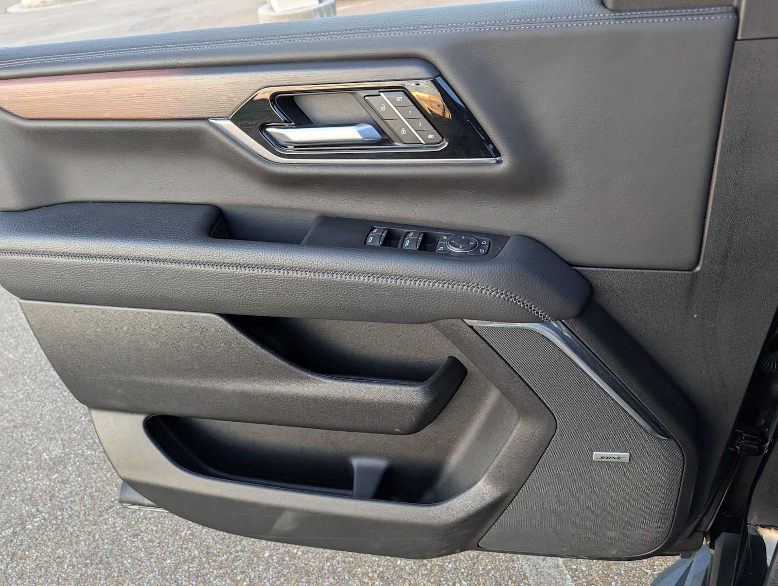 Thumbnail: 2025 GMC Yukon - 22