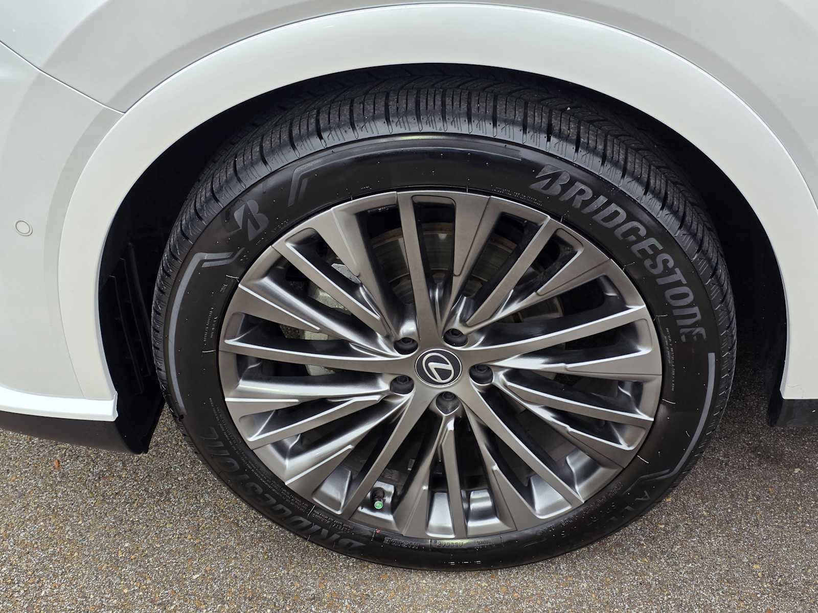 Thumbnail: 2023 Lexus RX - 10