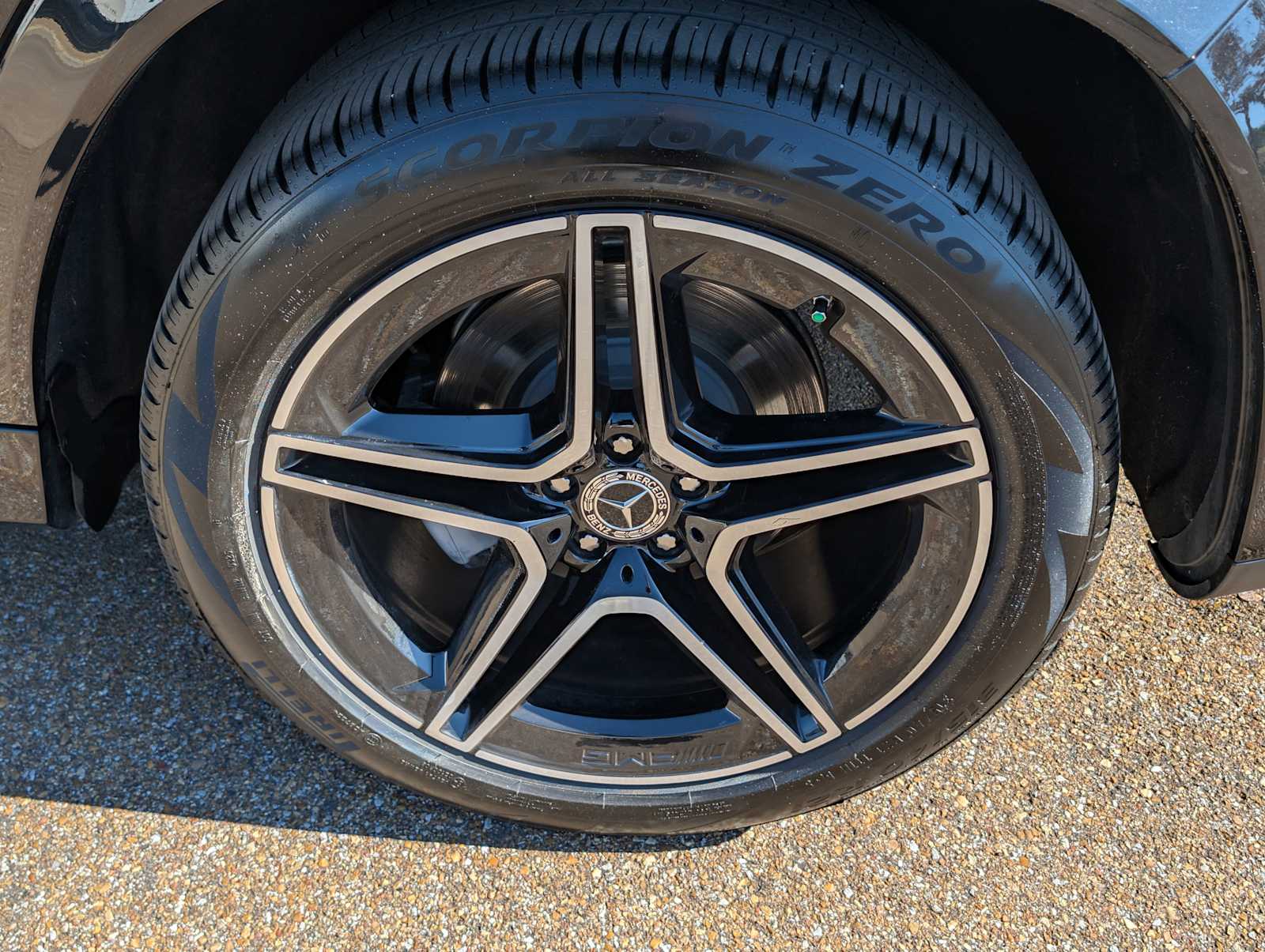 Thumbnail: 2025 Mercedes-Benz GLS - 30