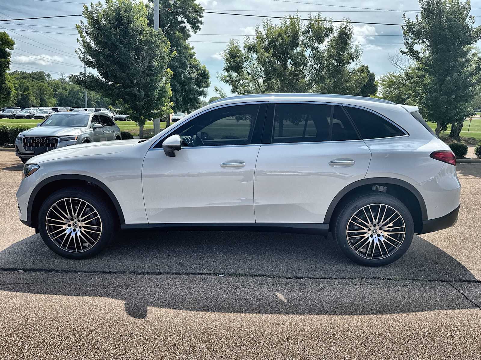Thumbnail: 2026 Mercedes-Benz GLC - 5