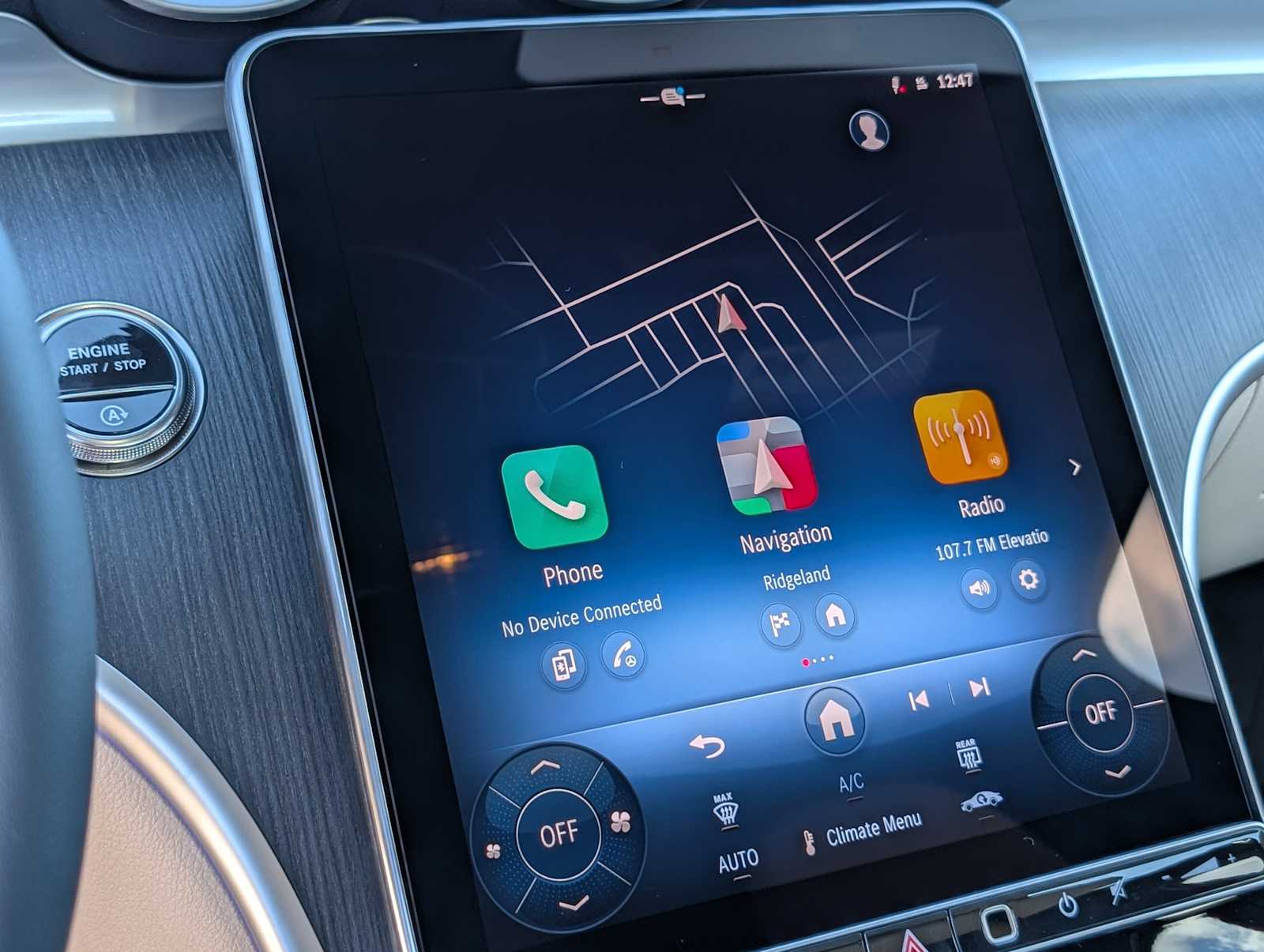 Thumbnail: 2026 Mercedes-Benz C-Class - 10