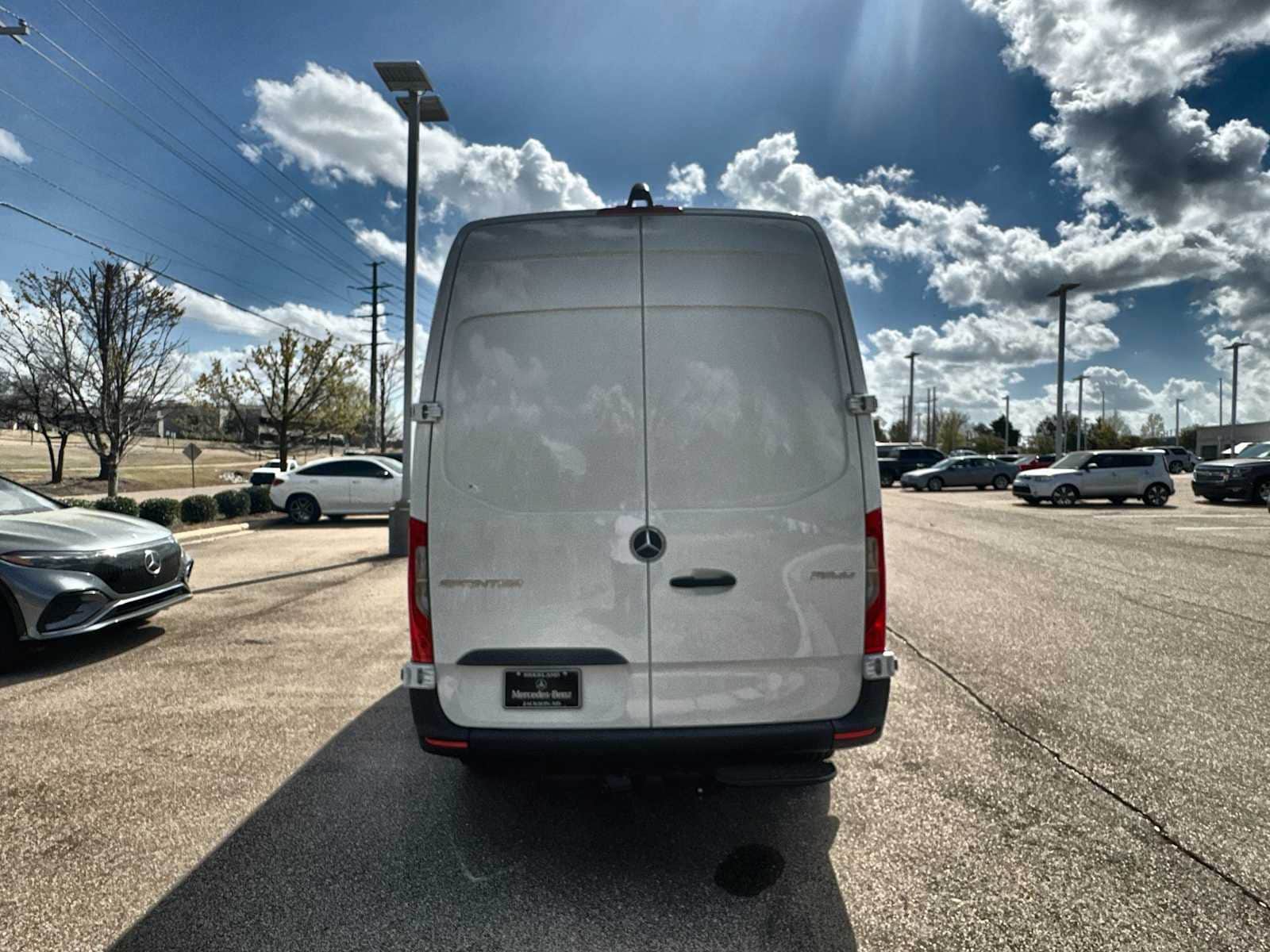 Thumbnail: 2026 Mercedes-Benz Sprinter - 7