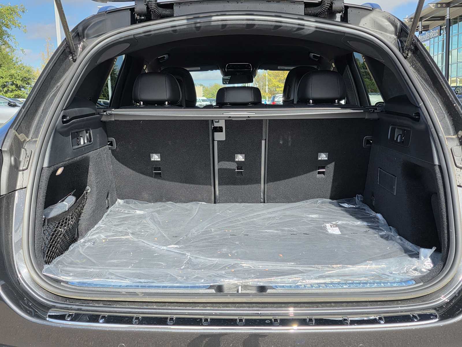 Thumbnail: 2025 Mercedes-Benz GLC - 26