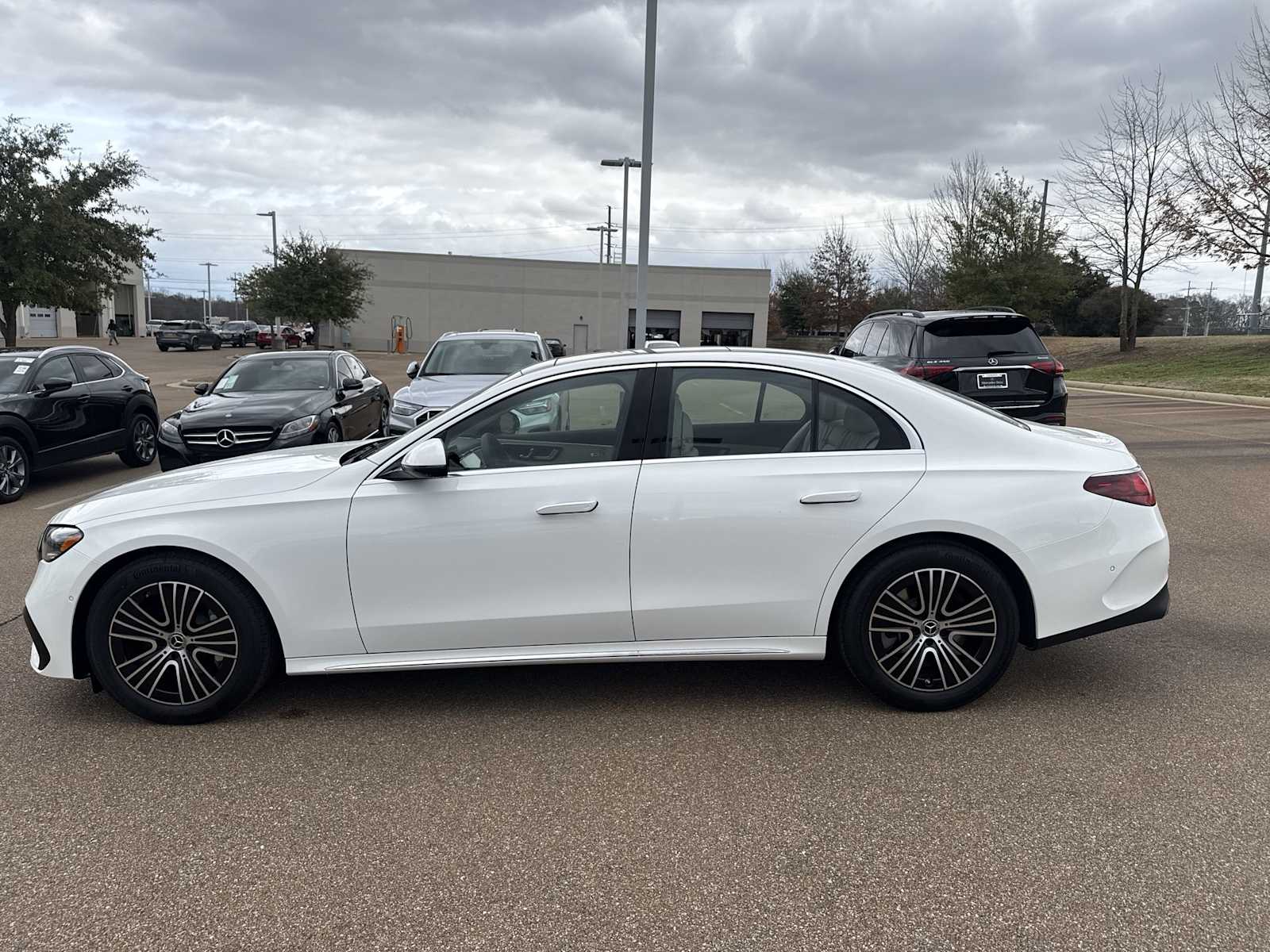 Thumbnail: 2026 Mercedes-Benz E-Class - 3