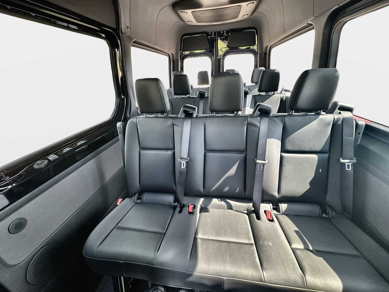 Thumbnail: 2026 Mercedes-Benz Sprinter - 20
