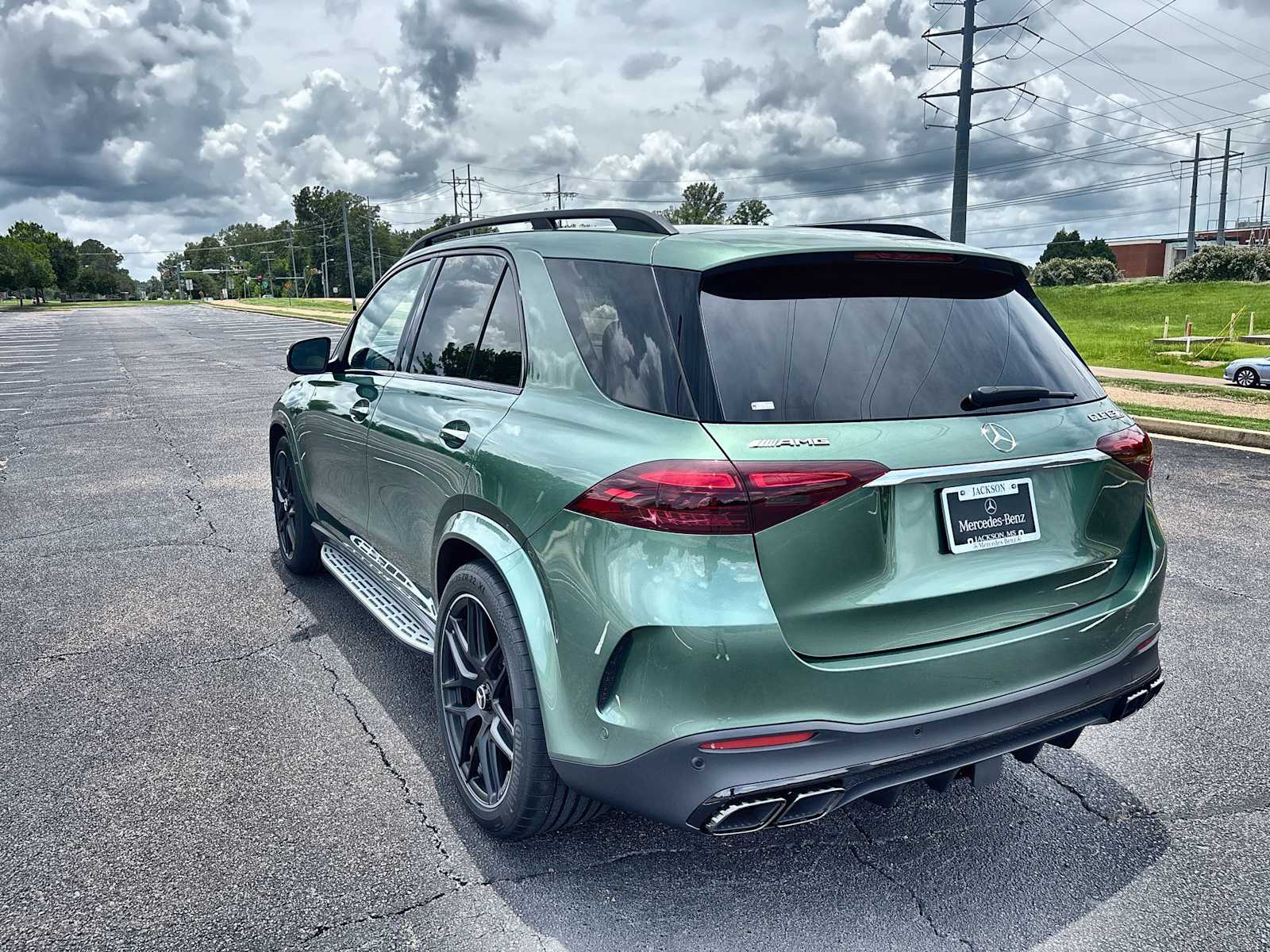 Thumbnail: 2026 Mercedes-Benz GL-Class - 6
