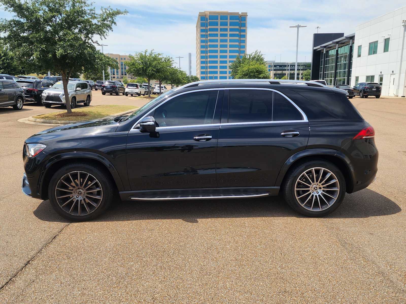 Thumbnail: 2021 Mercedes-Benz GLE - 7
