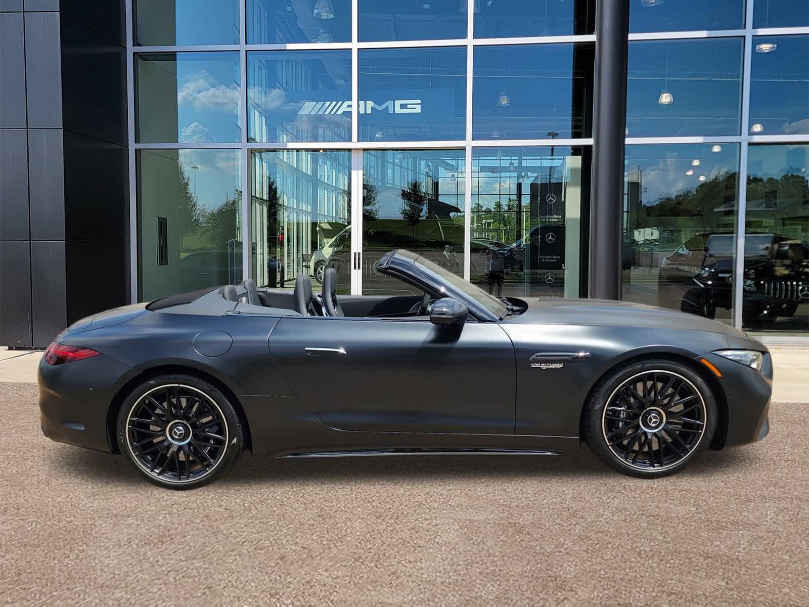 Thumbnail: 2025 Mercedes-Benz SL-Class - 26