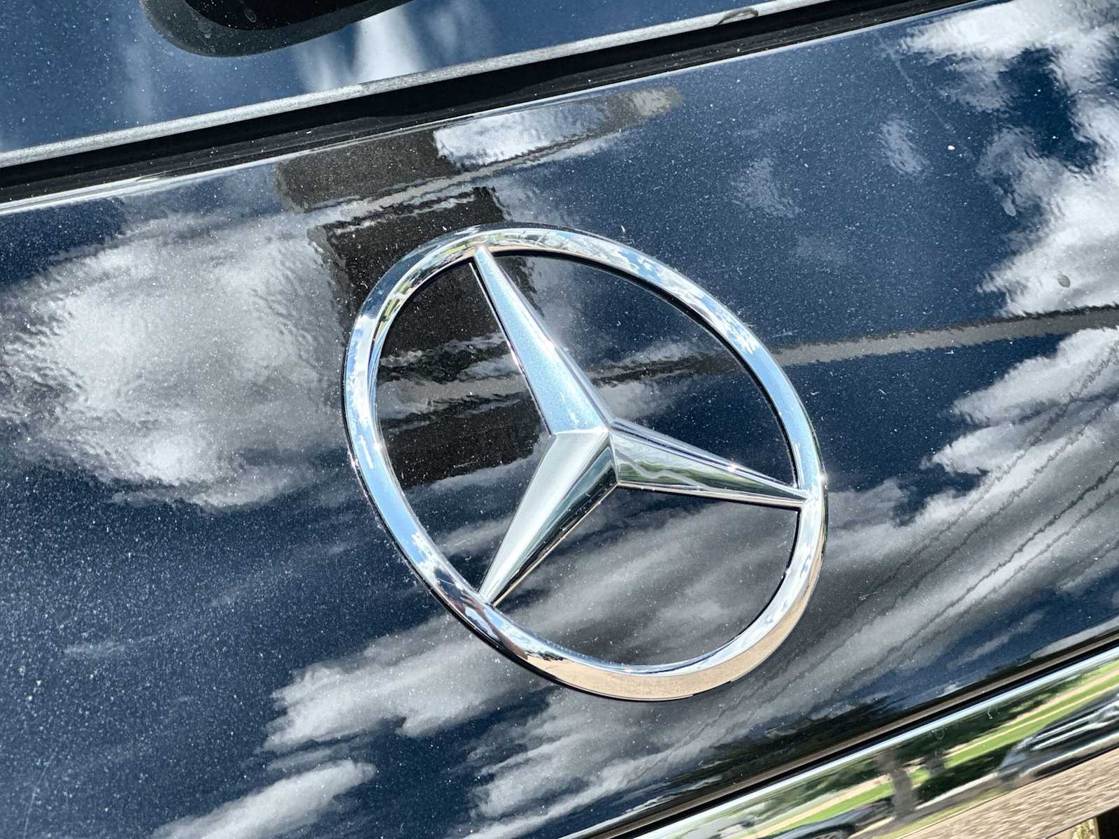 Thumbnail: 2026 Mercedes-Benz GLE - 16