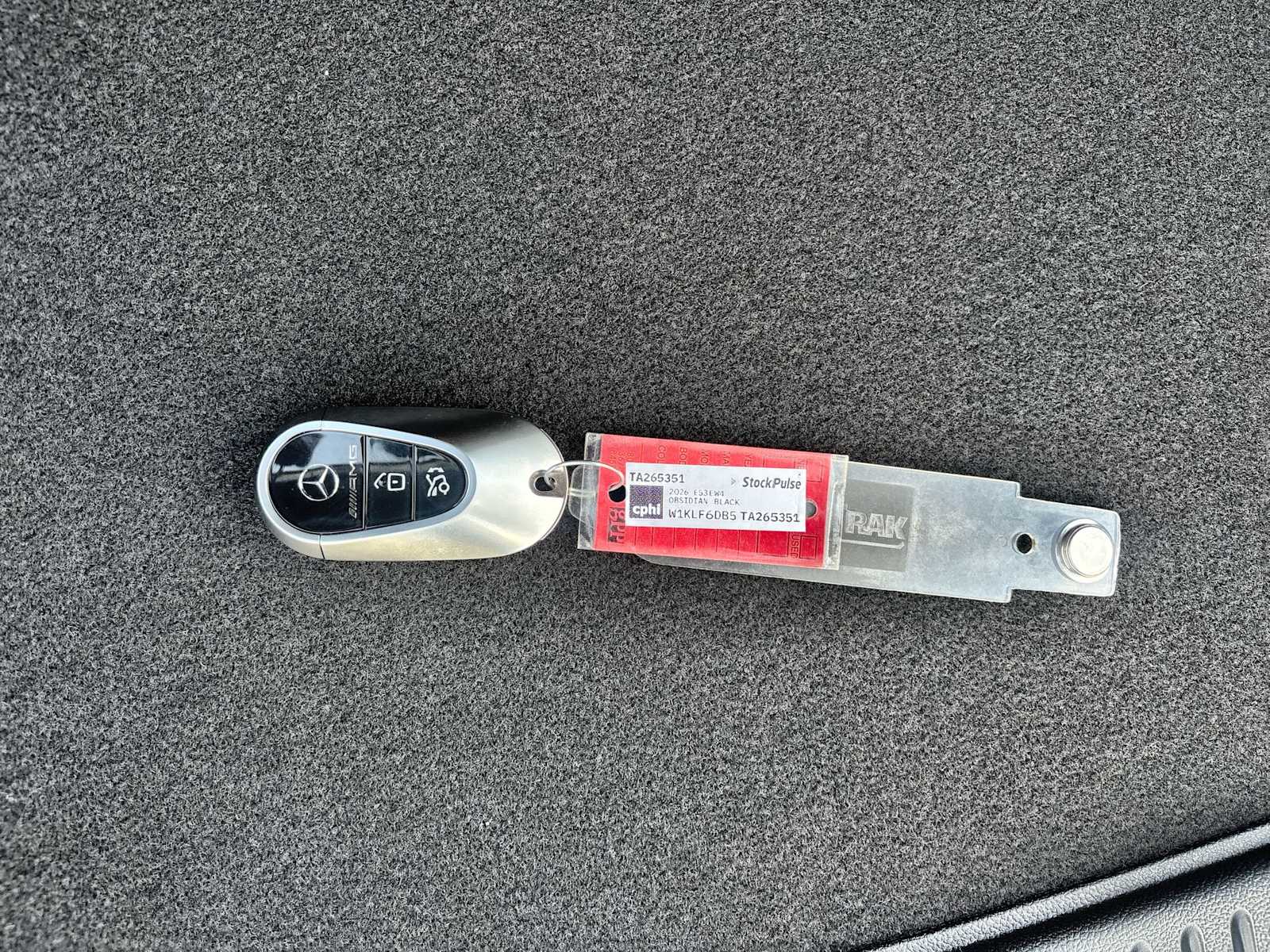 Thumbnail: 2026 Mercedes-Benz E-Class - 26