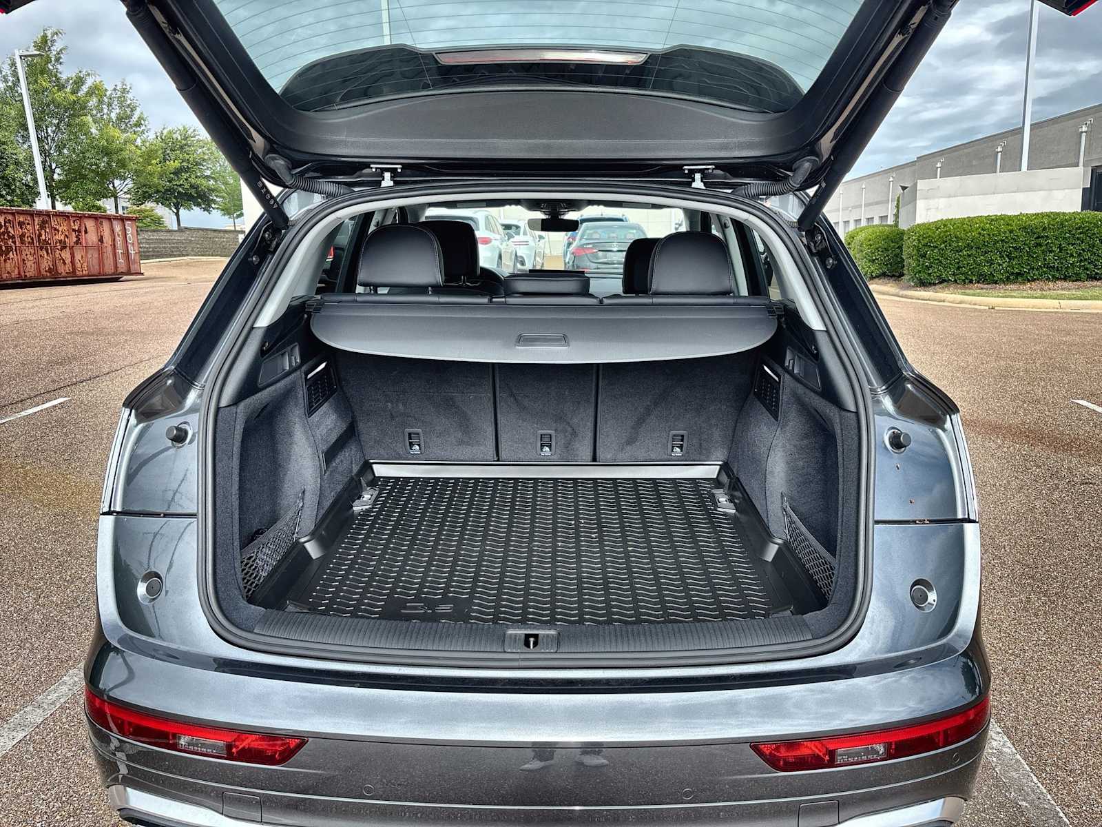 Thumbnail: 2024 Audi Q5 - 16